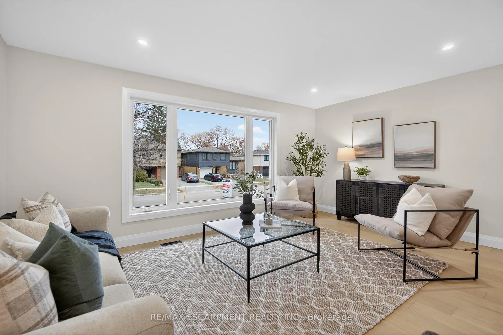 Photo 10 of 5375 Riverside Drive, Burlington, Appleby — HOMEH