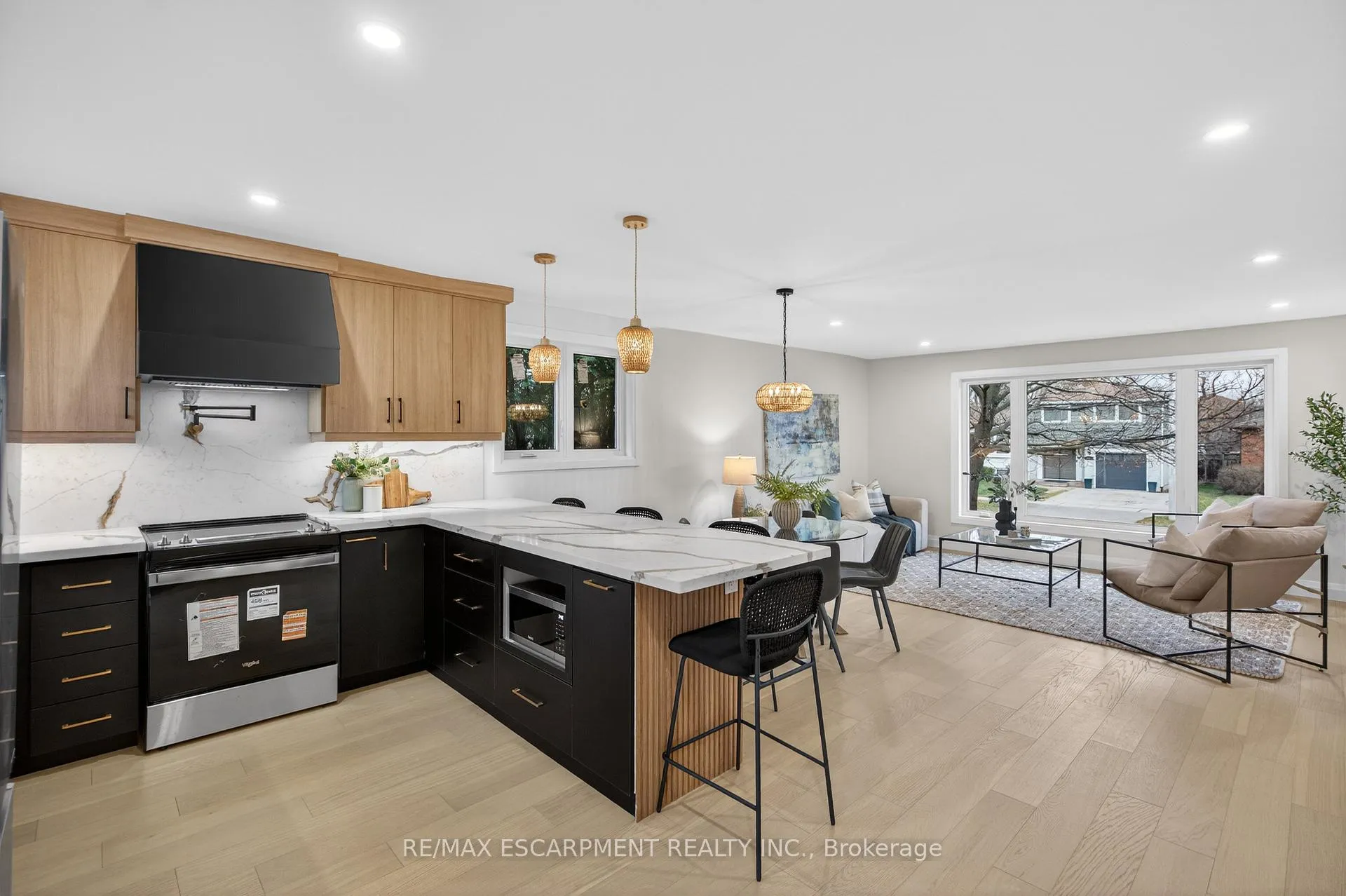 Photo 15 of 5375 Riverside Drive, Burlington, Appleby — HOMEH