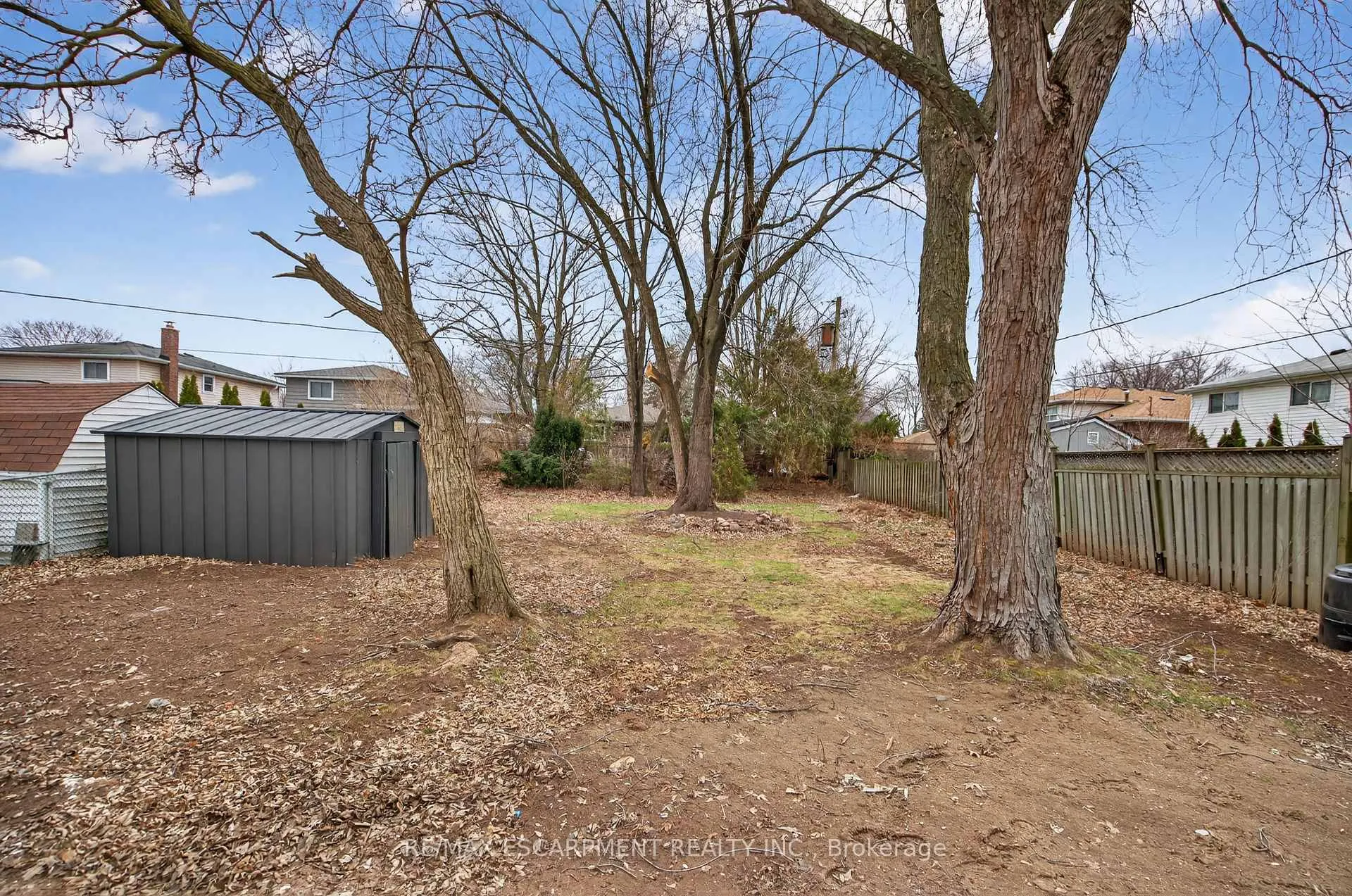 Photo 38 of 5375 Riverside Drive, Burlington, Appleby — HOMEH