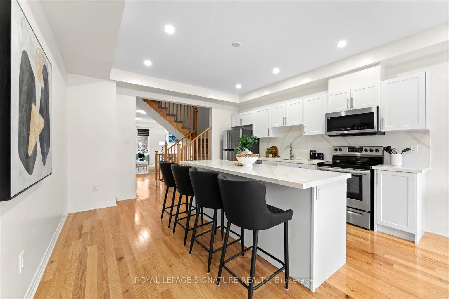 Photo 7 of 1499 Green Road, Clarington, Bowmanville — HOMEH