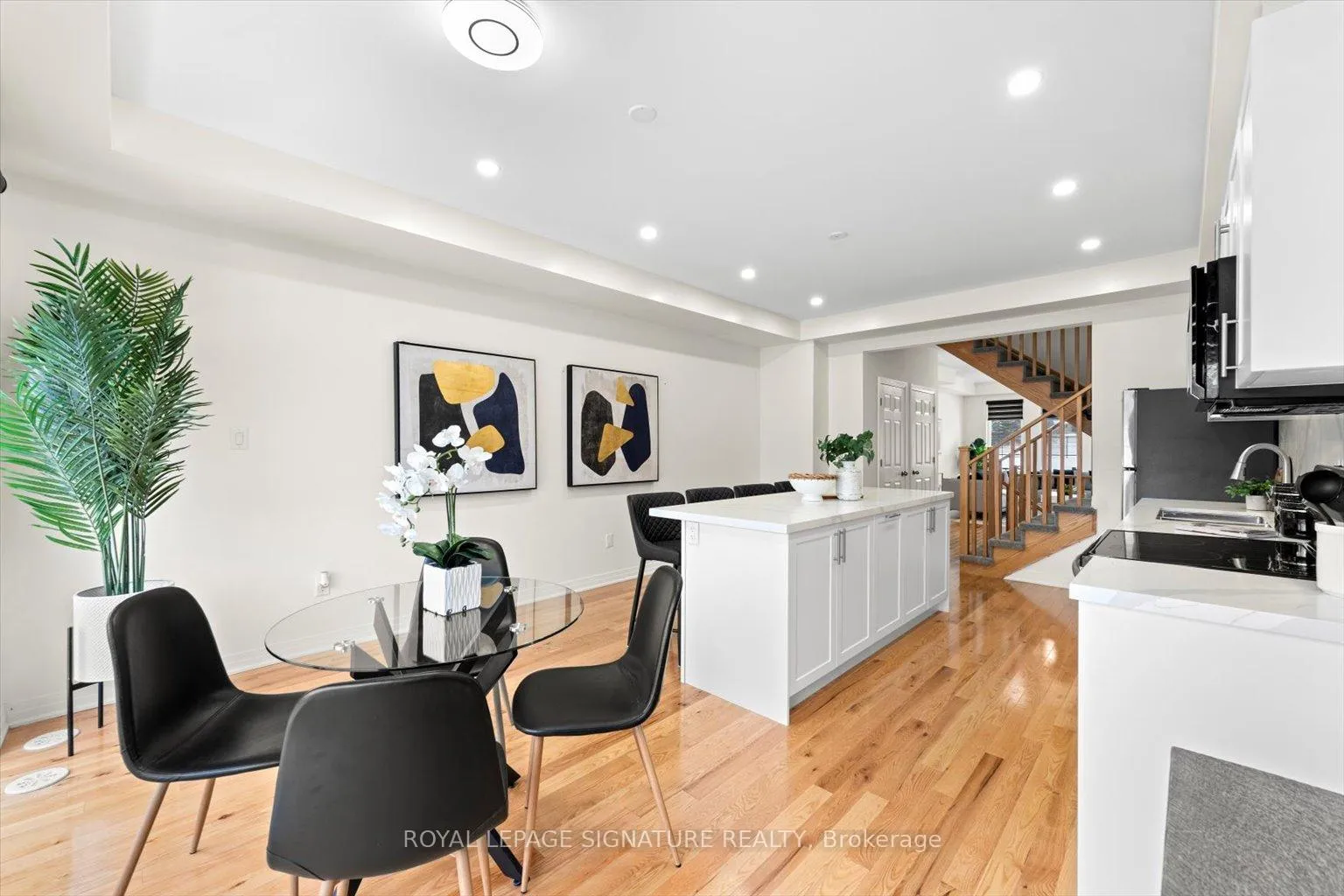 Photo 8 of 1499 Green Road, Clarington, Bowmanville — HOMEH