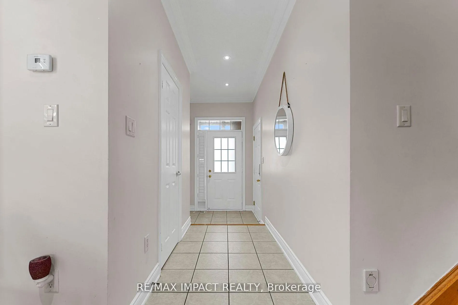 Photo 4 of 305 Terra Road, Vaughan, East Woodbridge — HOMEH