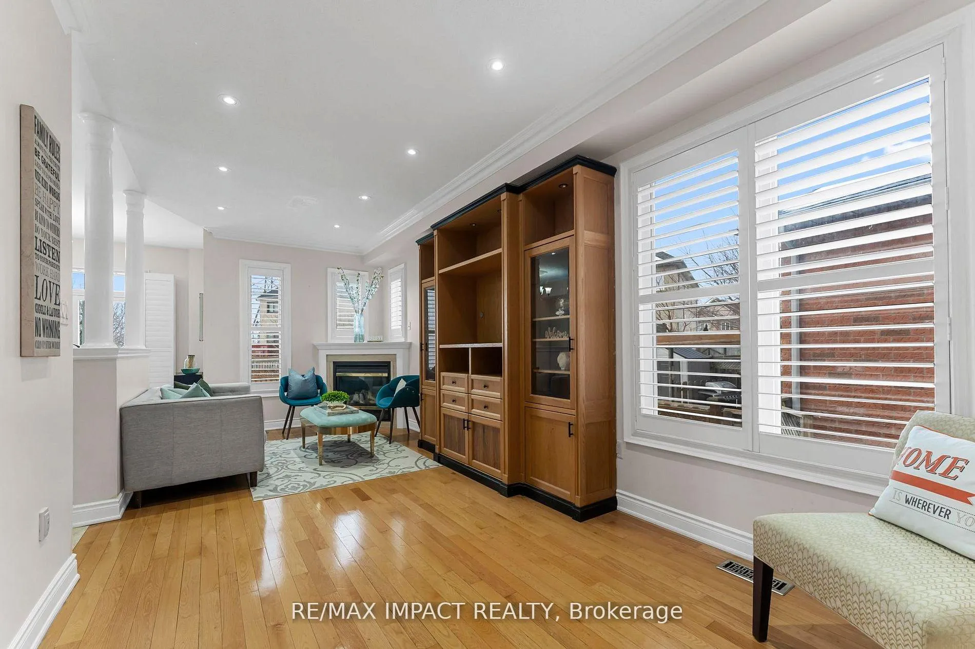 Photo 6 of 305 Terra Road, Vaughan, East Woodbridge — HOMEH