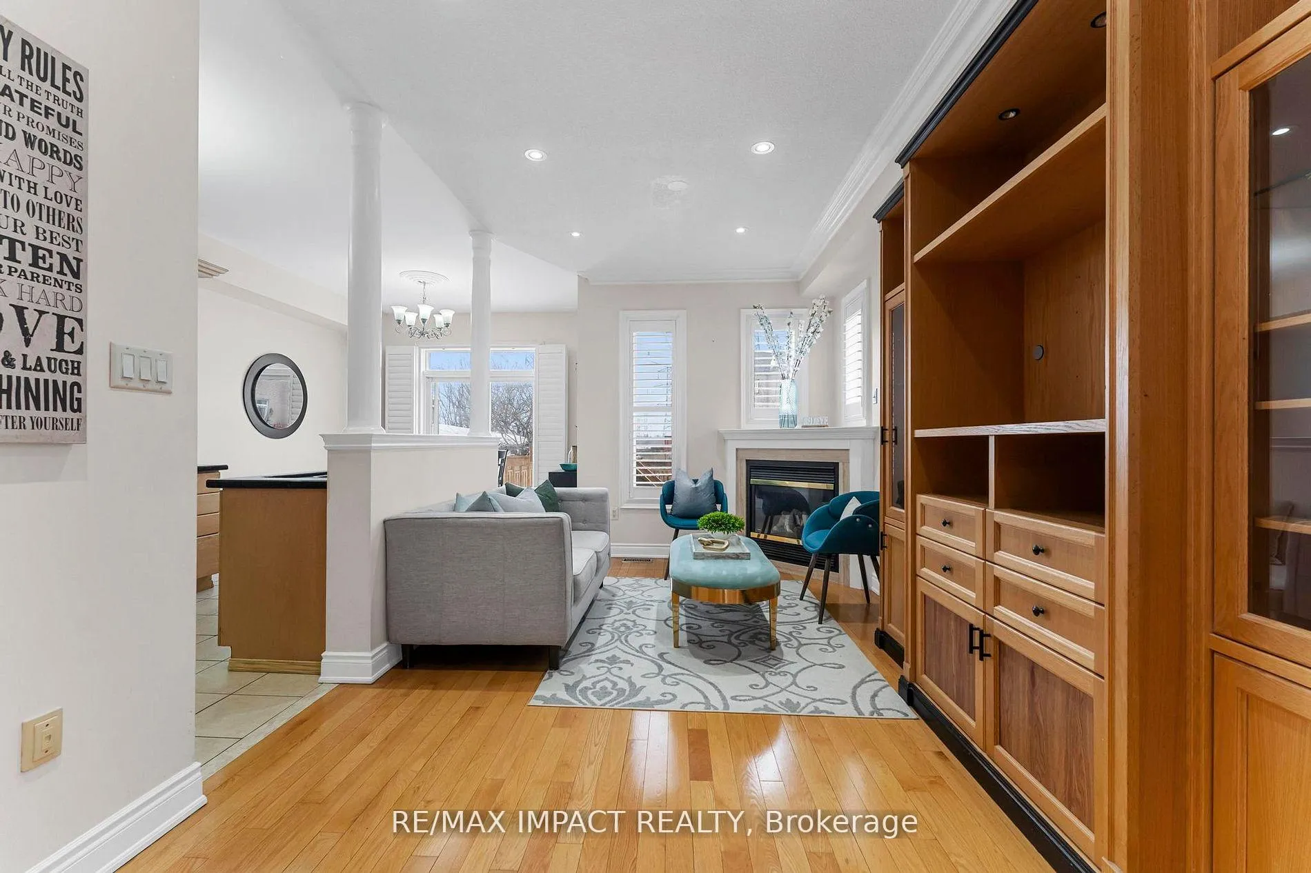 Photo 7 of 305 Terra Road, Vaughan, East Woodbridge — HOMEH