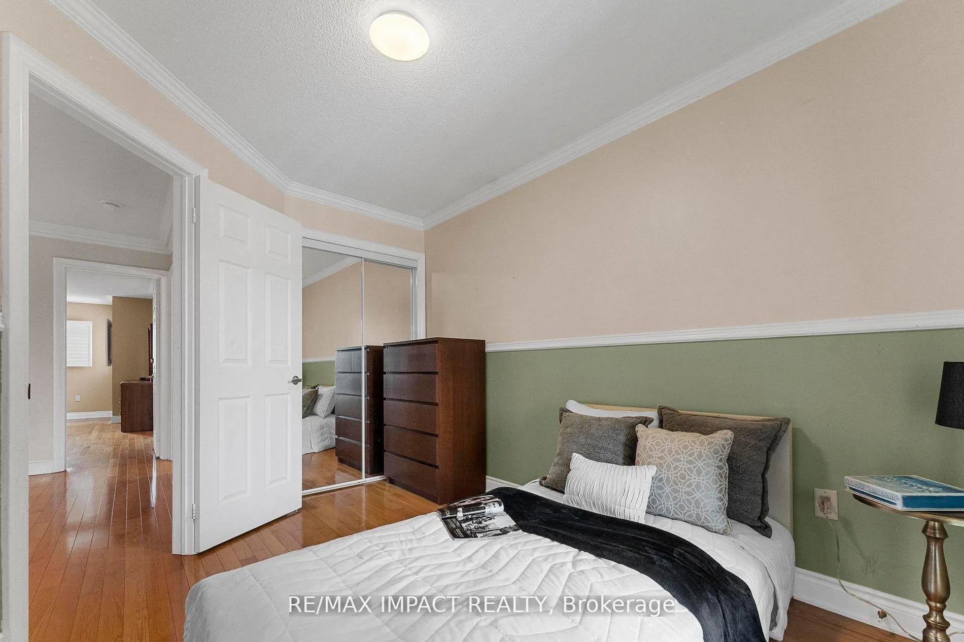Photo 25 of 305 Terra Road, Vaughan, East Woodbridge — HOMEH