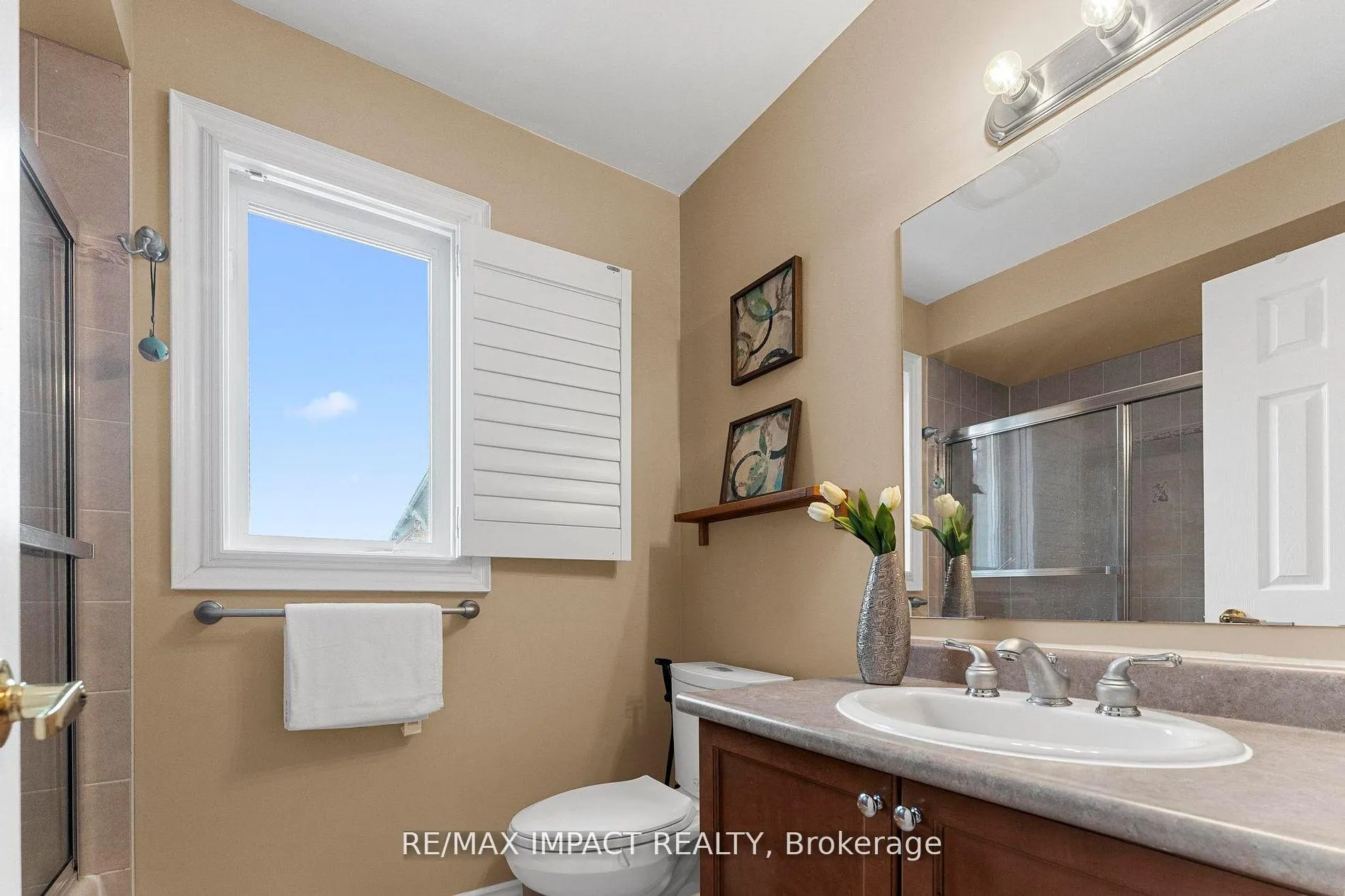 Photo 26 of 305 Terra Road, Vaughan, East Woodbridge — HOMEH