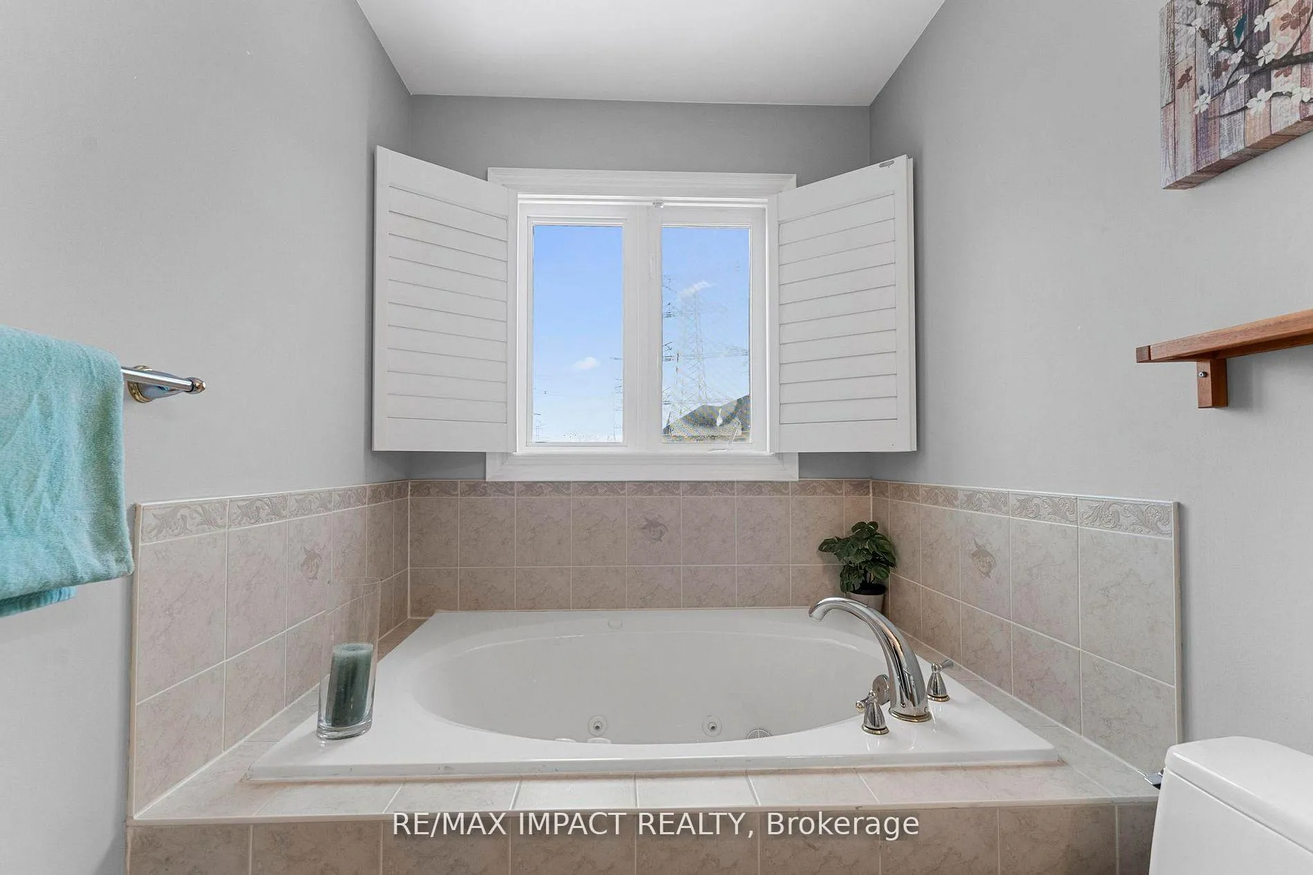 Photo 31 of 305 Terra Road, Vaughan, East Woodbridge — HOMEH