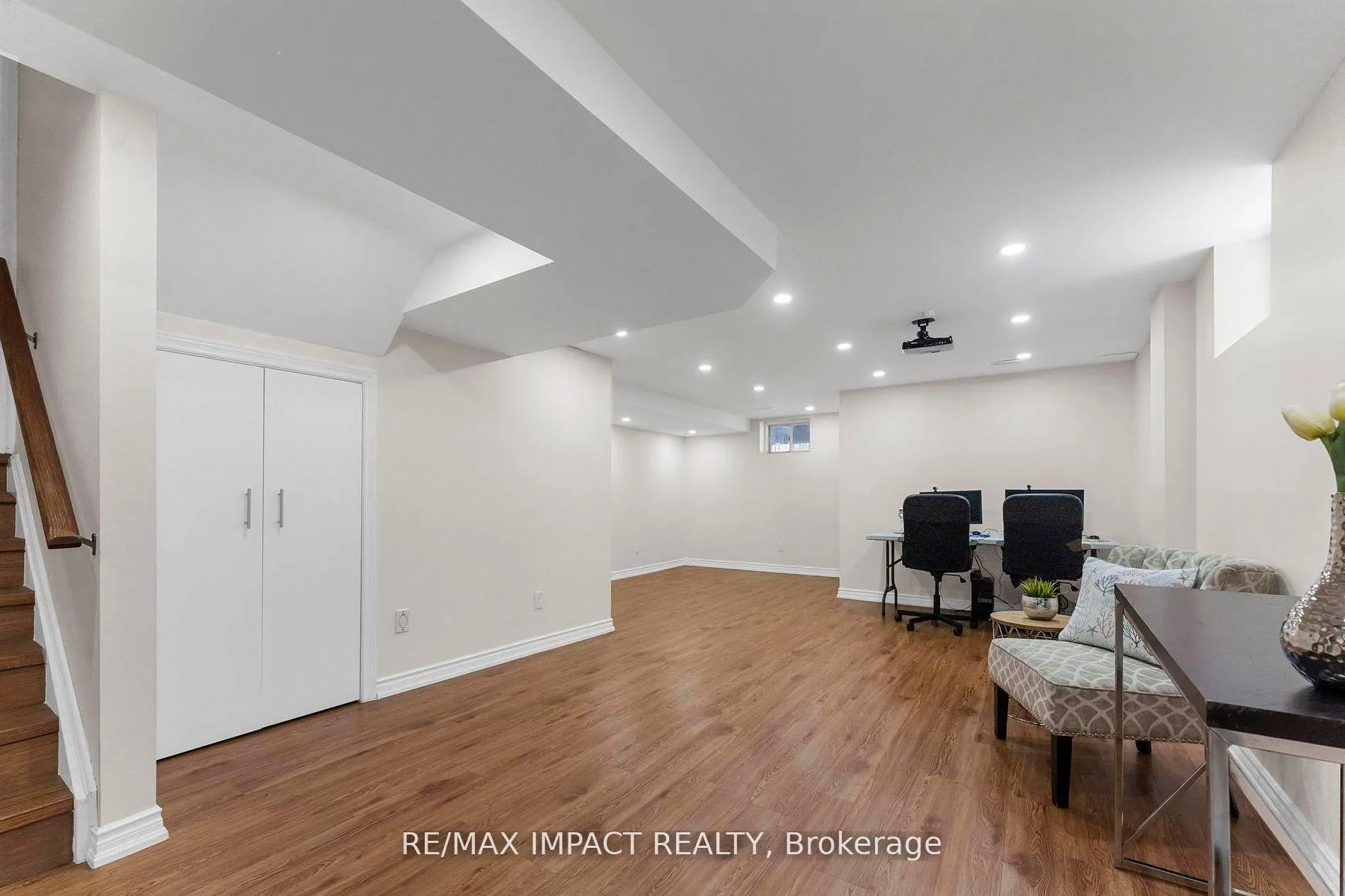 Photo 34 of 305 Terra Road, Vaughan, East Woodbridge — HOMEH