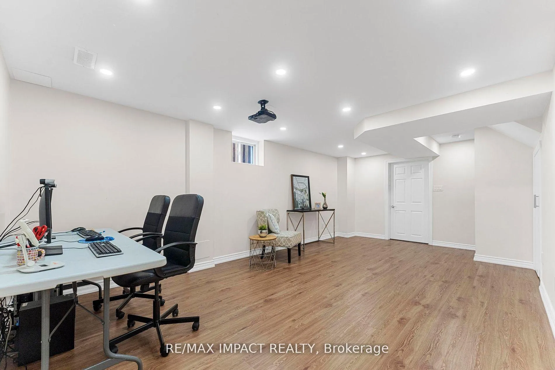 Photo 36 of 305 Terra Road, Vaughan, East Woodbridge — HOMEH