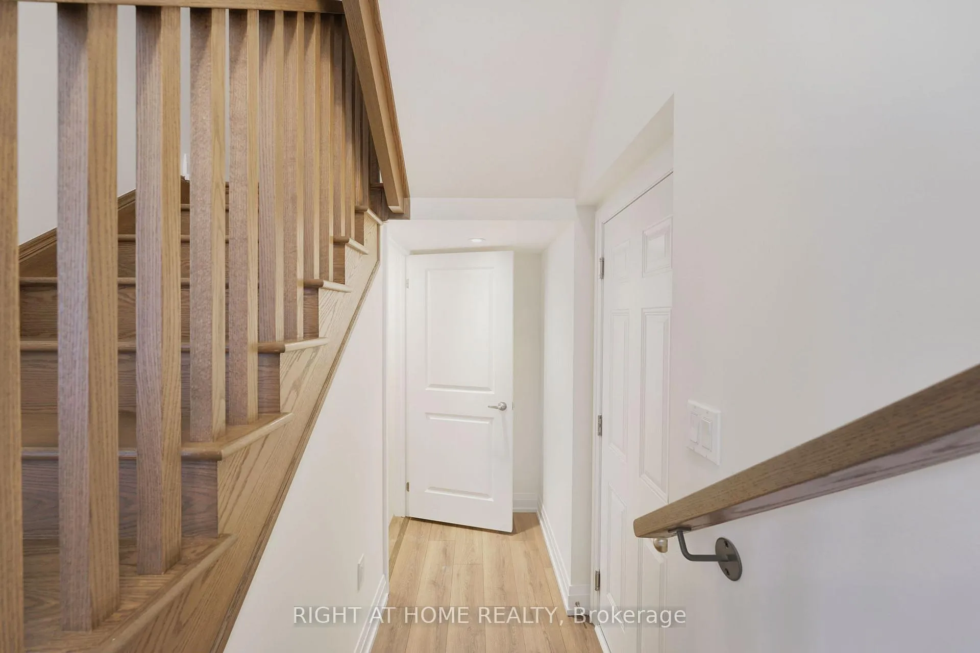 Photo 10 of 40 Daisy Street, Springwater, Midhurst — HOMEH