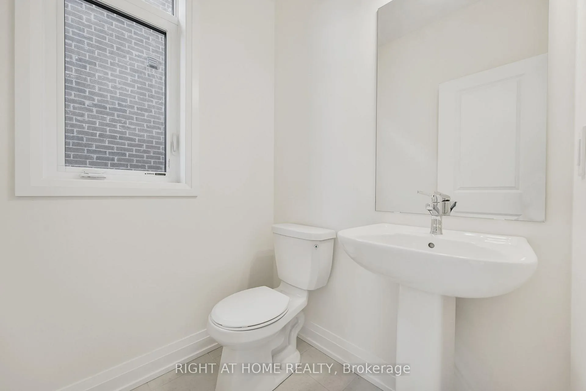 Photo 22 of 40 Daisy Street, Springwater, Midhurst — HOMEH