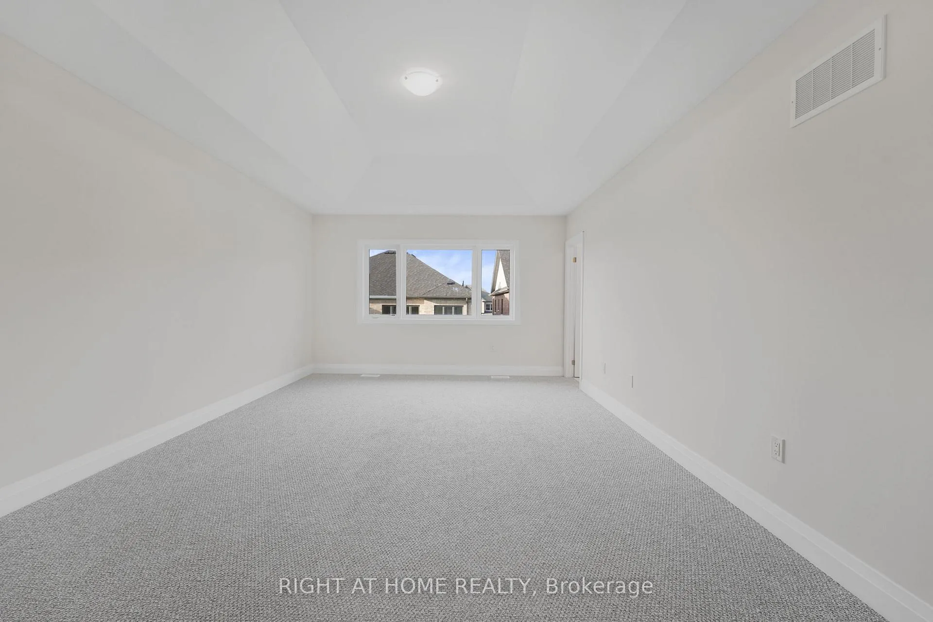 Photo 23 of 40 Daisy Street, Springwater, Midhurst — HOMEH