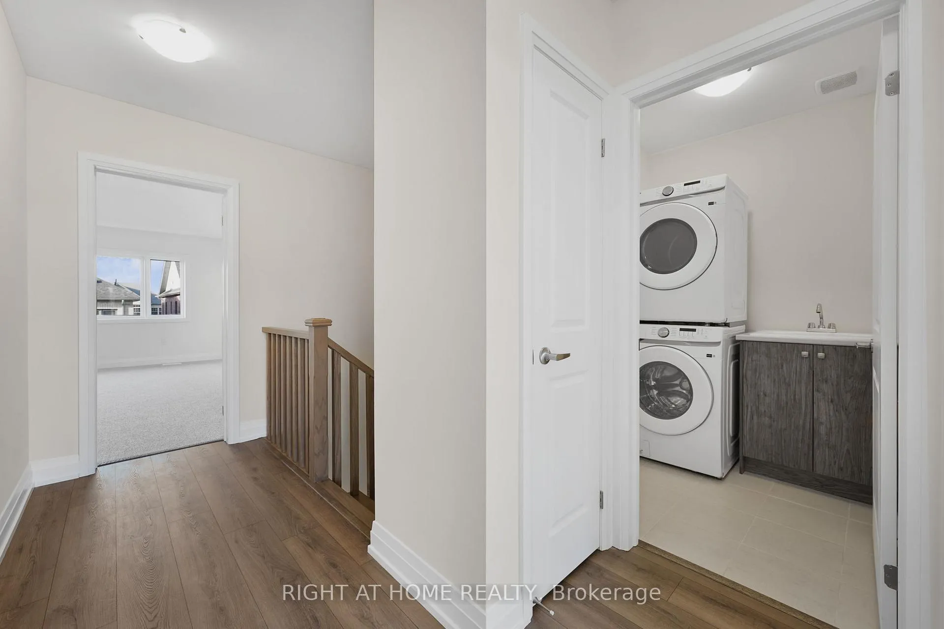 Photo 28 of 40 Daisy Street, Springwater, Midhurst — HOMEH