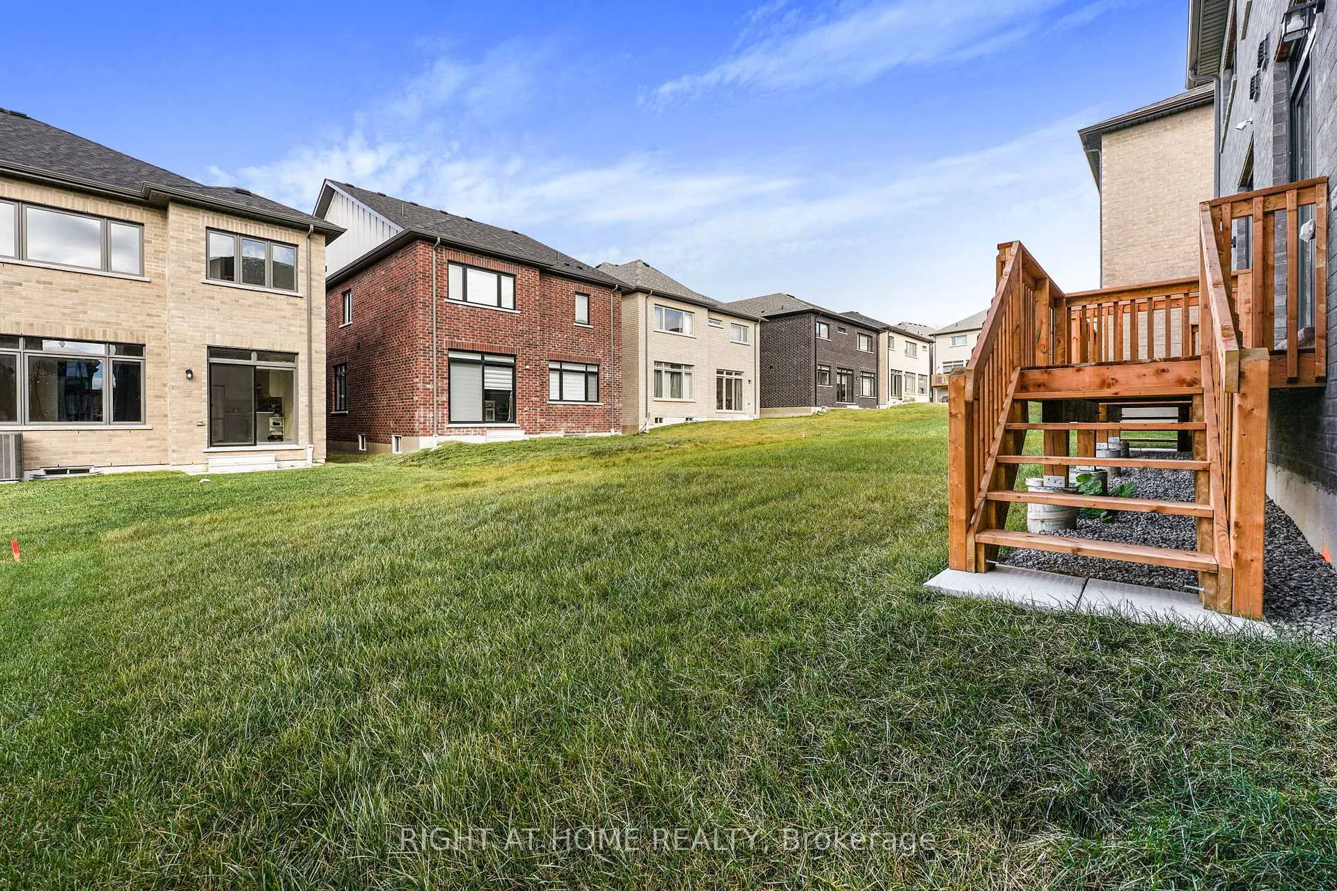 Photo 30 of 40 Daisy Street, Springwater, Midhurst — HOMEH