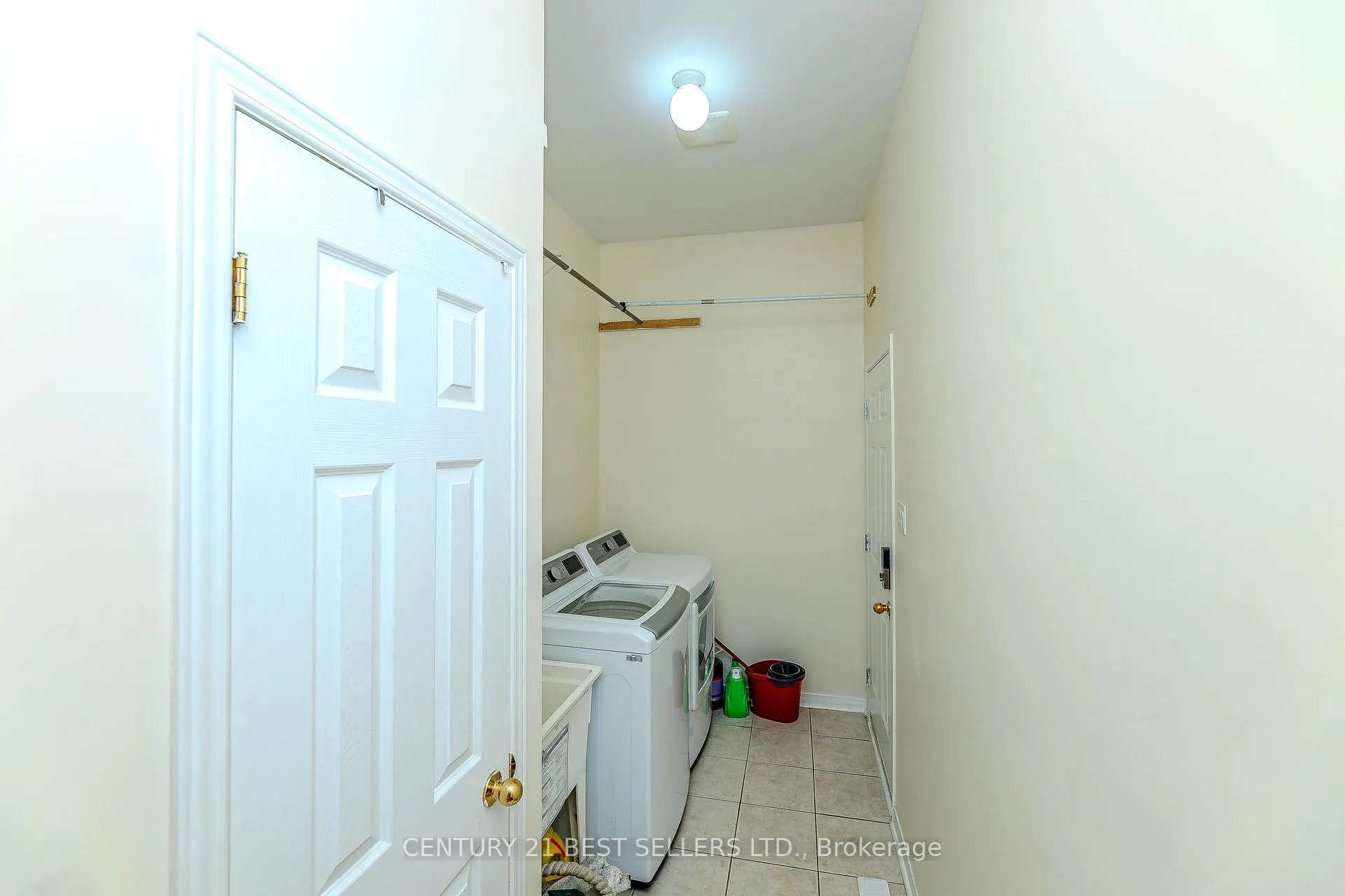 Photo 13 of 47 Rushworth Drive, Ajax, Northeast Ajax — HOMEH