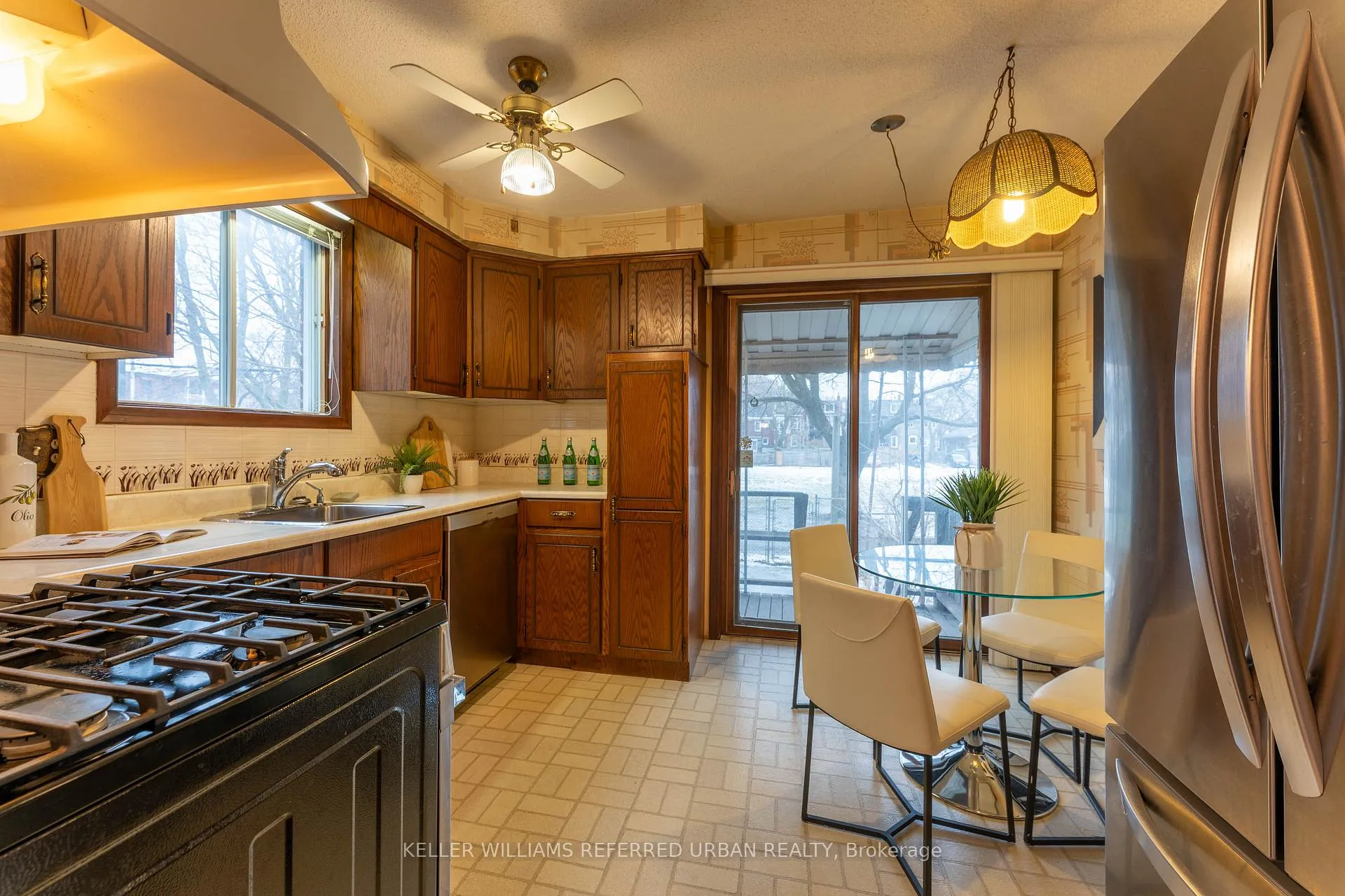 Photo 7 of 42 Hiltz Avenue, Toronto, South Riverdale — HOMEH