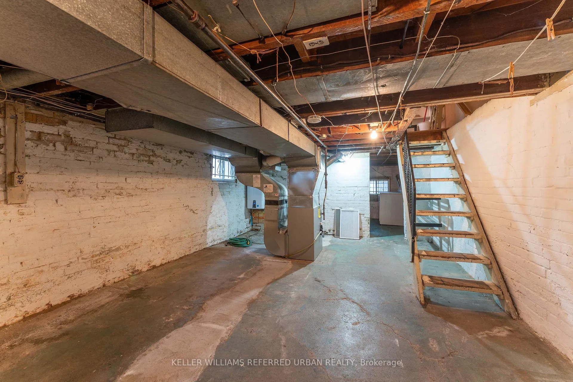 Photo 16 of 42 Hiltz Avenue, Toronto, South Riverdale — HOMEH