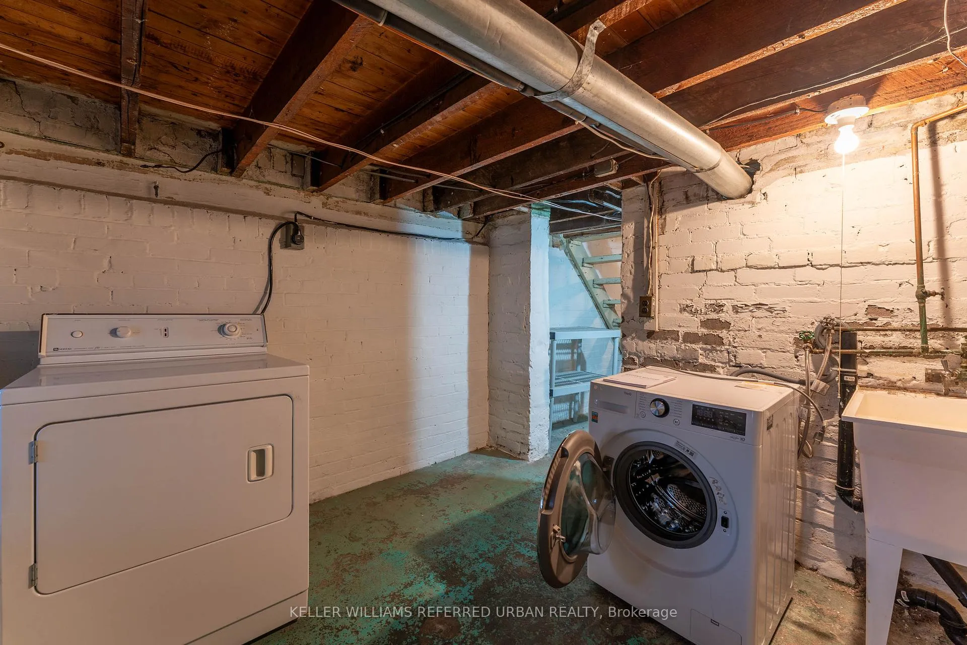 Photo 17 of 42 Hiltz Avenue, Toronto, South Riverdale — HOMEH