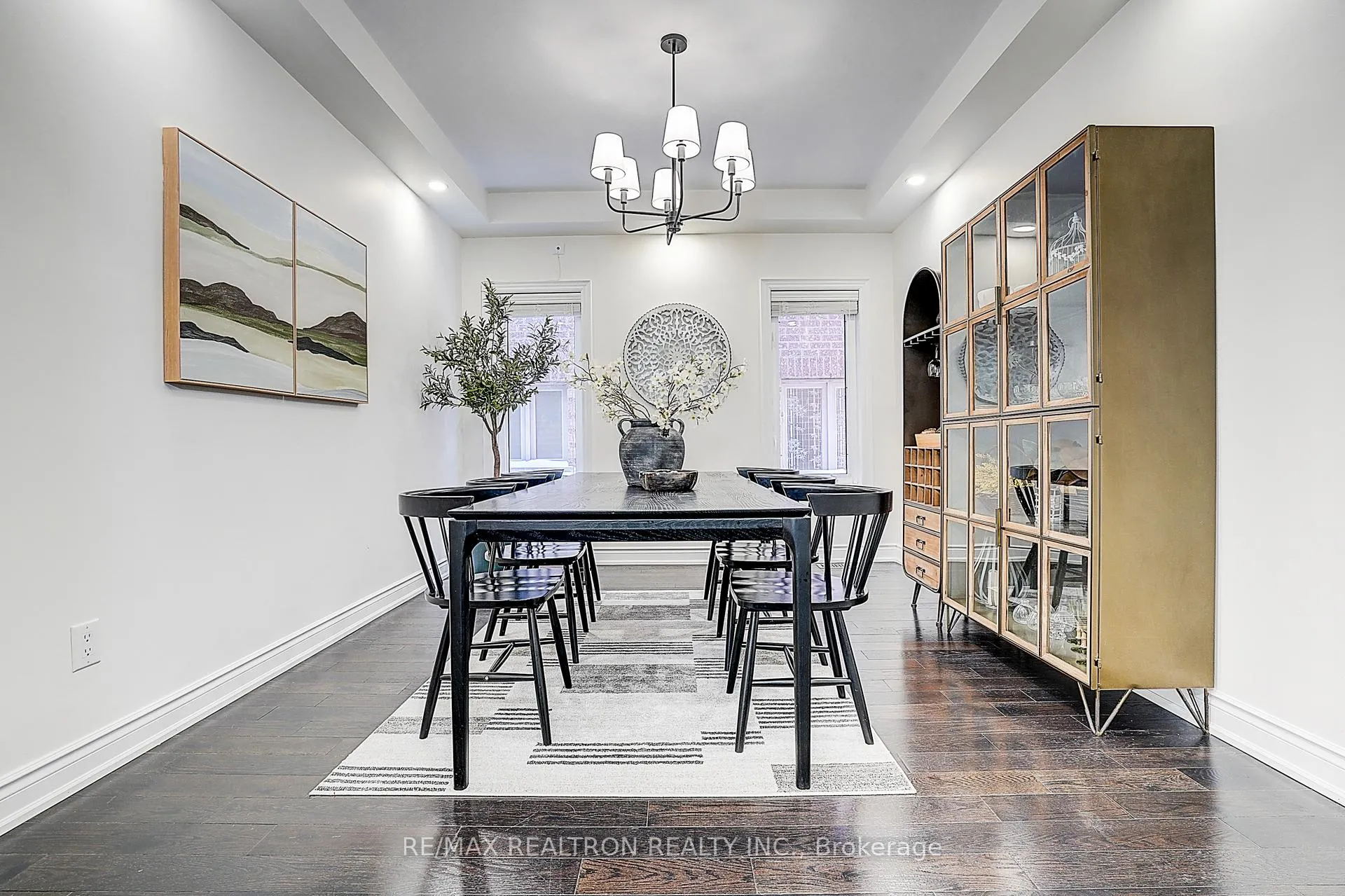 Photo 11 of 571 Davos Road, Vaughan, Vellore Village — HOMEH