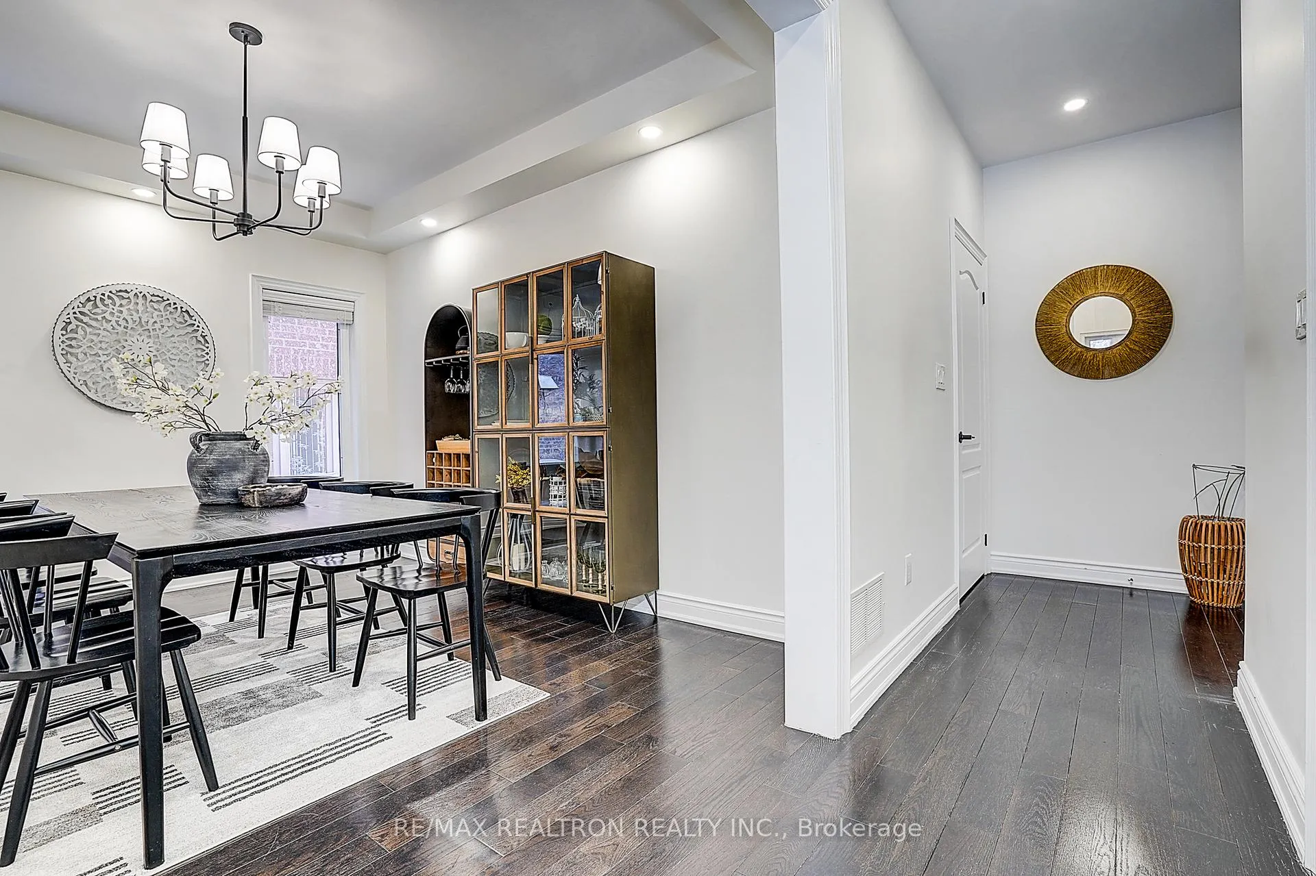 Photo 12 of 571 Davos Road, Vaughan, Vellore Village — HOMEH