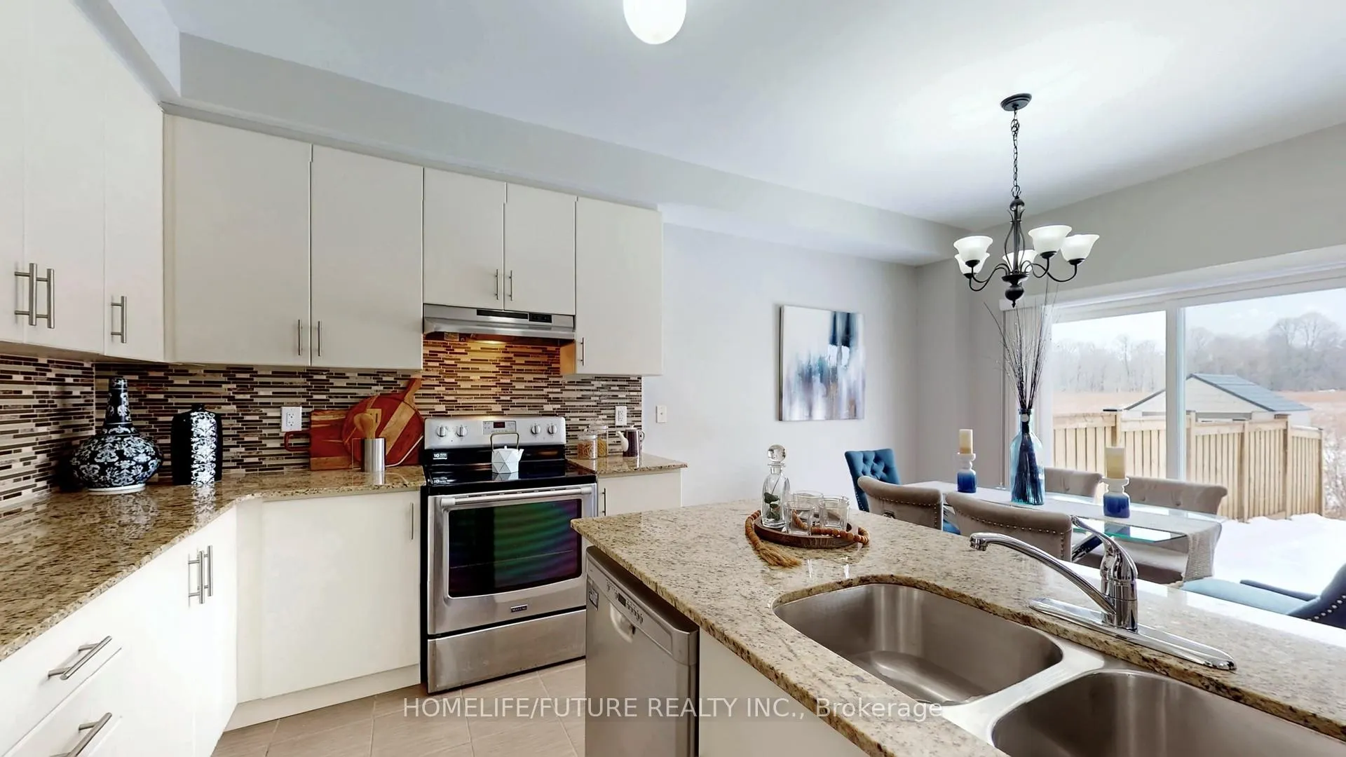 Photo 15 of 50 Ross Wright Avenue, Clarington, Bowmanville — HOMEH