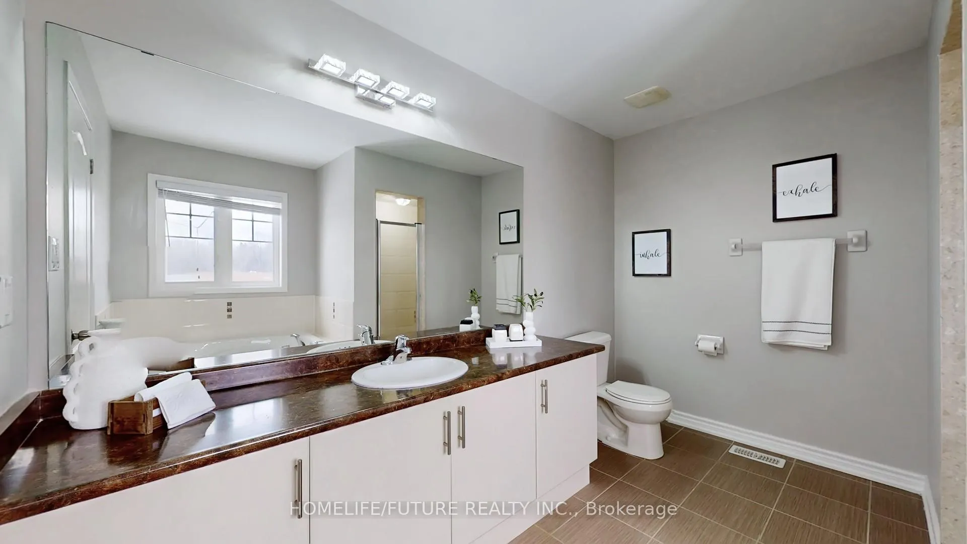 Photo 29 of 50 Ross Wright Avenue, Clarington, Bowmanville — HOMEH