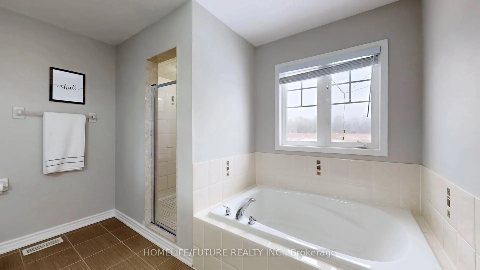 Photo 30 of 50 Ross Wright Avenue, Clarington, Bowmanville — HOMEH