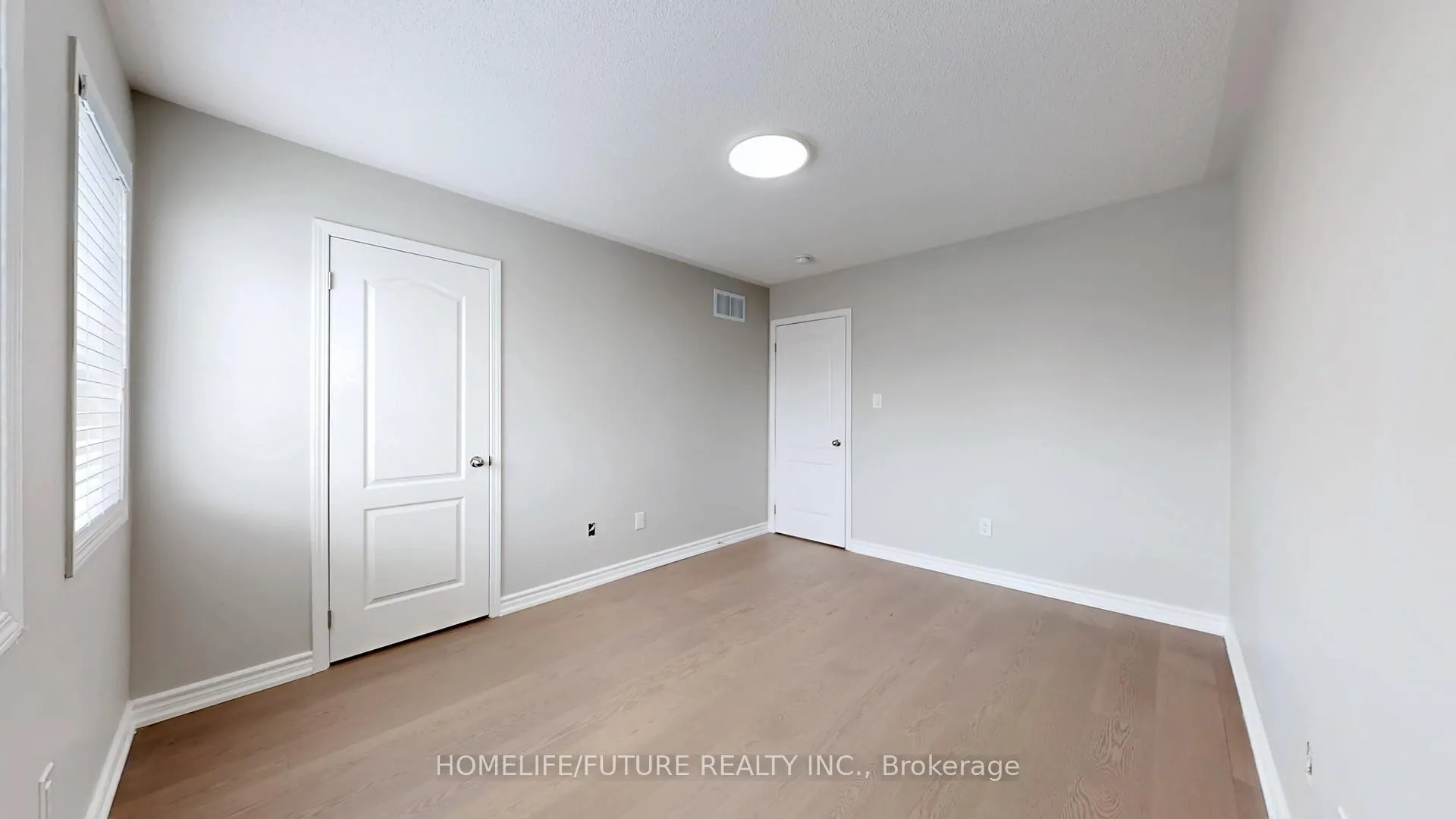 Photo 33 of 50 Ross Wright Avenue, Clarington, Bowmanville — HOMEH