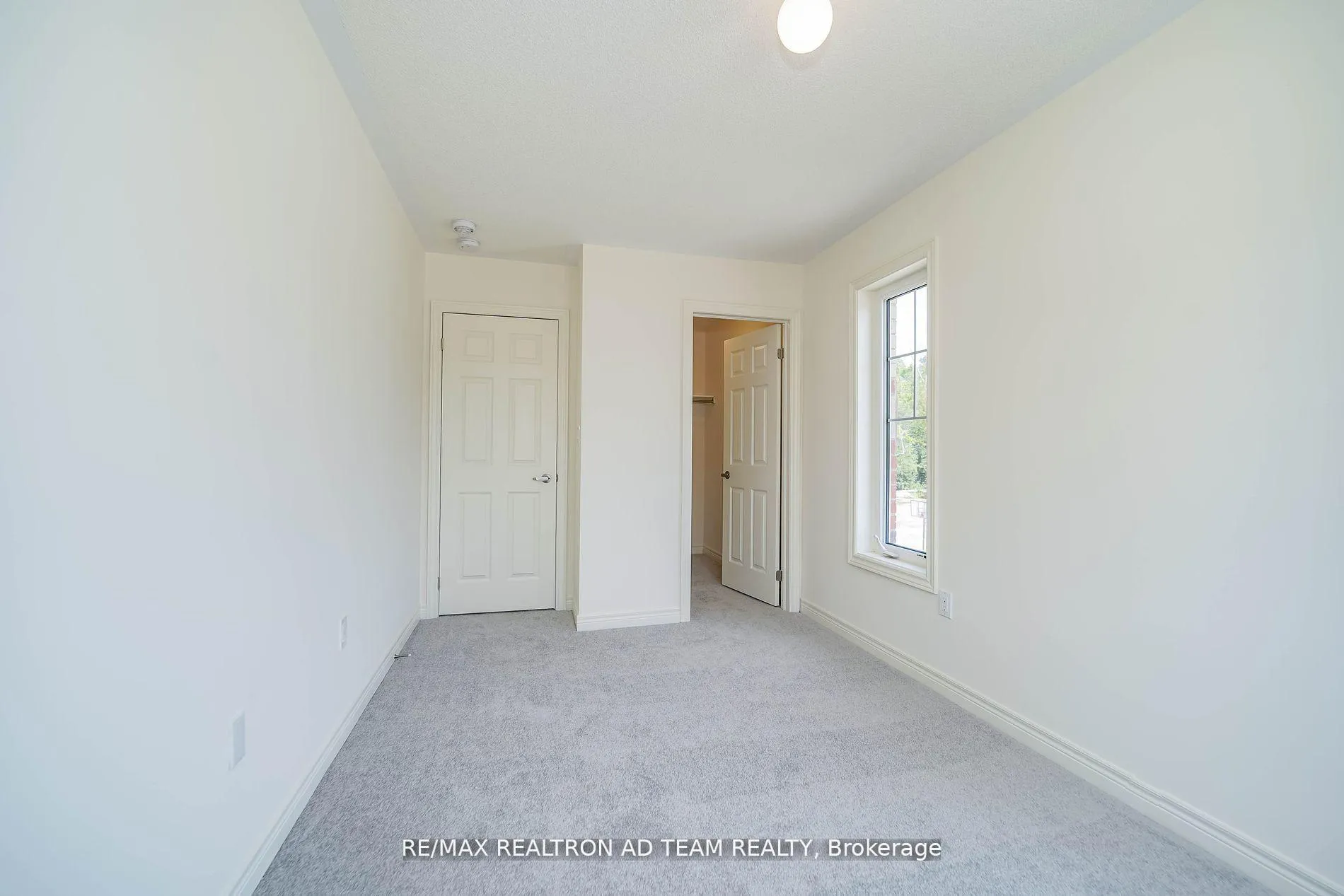 Photo 24 of 1228 Jim Brewster Circle, Oshawa, Eastdale — HOMEH