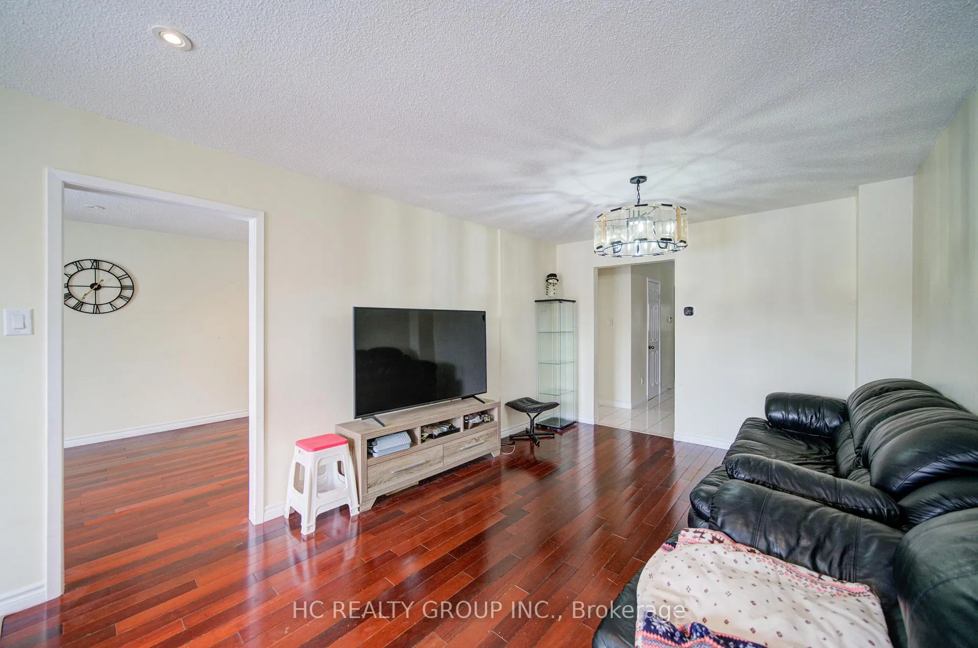 Photo 13 of 50 Lavron Court, Markham, Middlefield — HOMEH