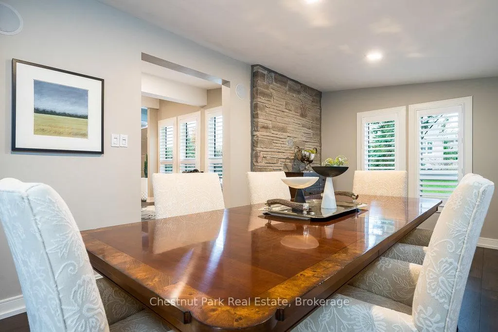 Photo 17 of 19 Golfview Drive, Collingwood — HOMEH