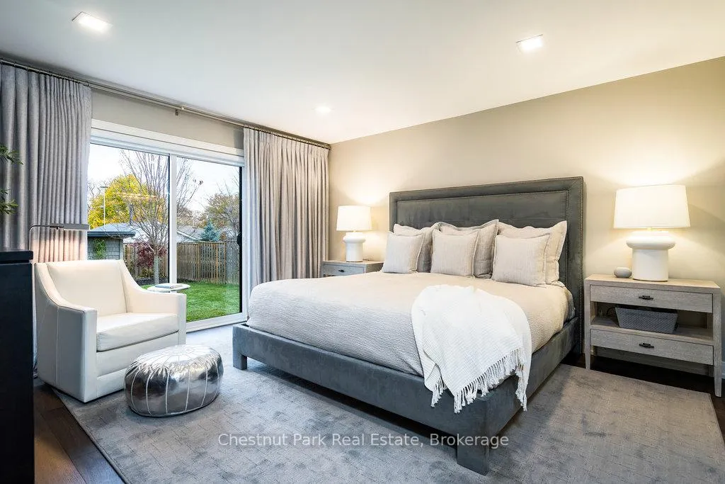 Photo 22 of 19 Golfview Drive, Collingwood — HOMEH