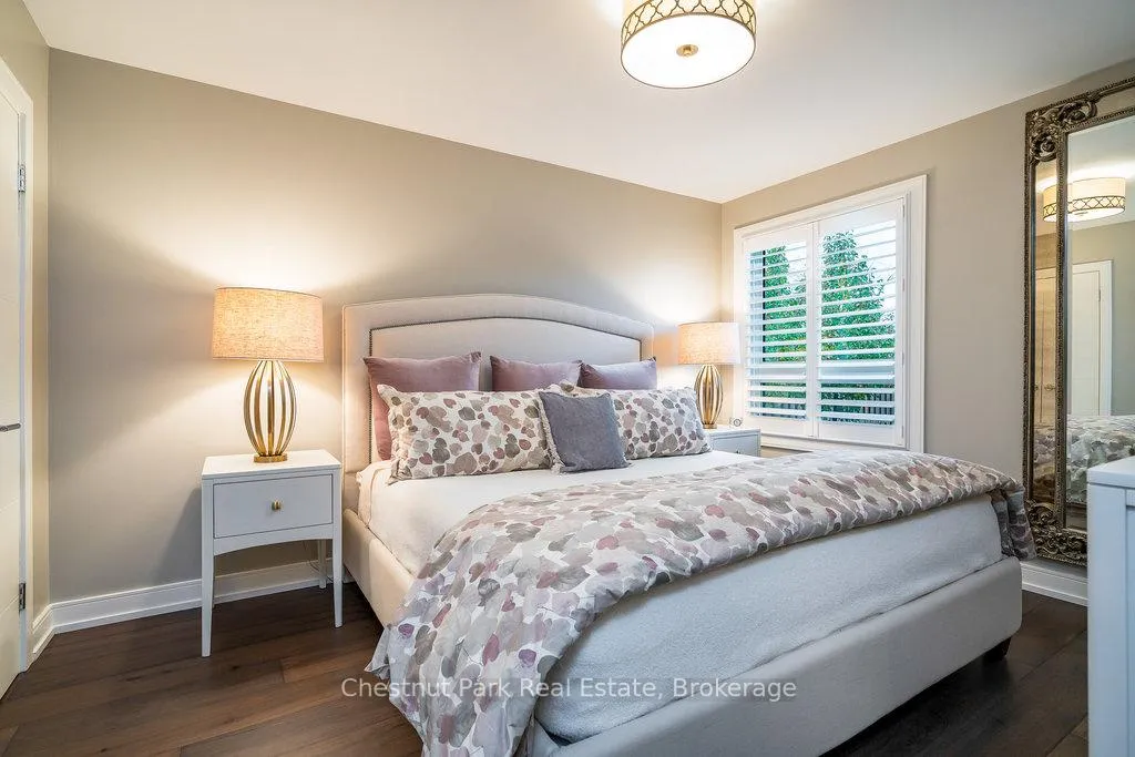 Photo 25 of 19 Golfview Drive, Collingwood — HOMEH