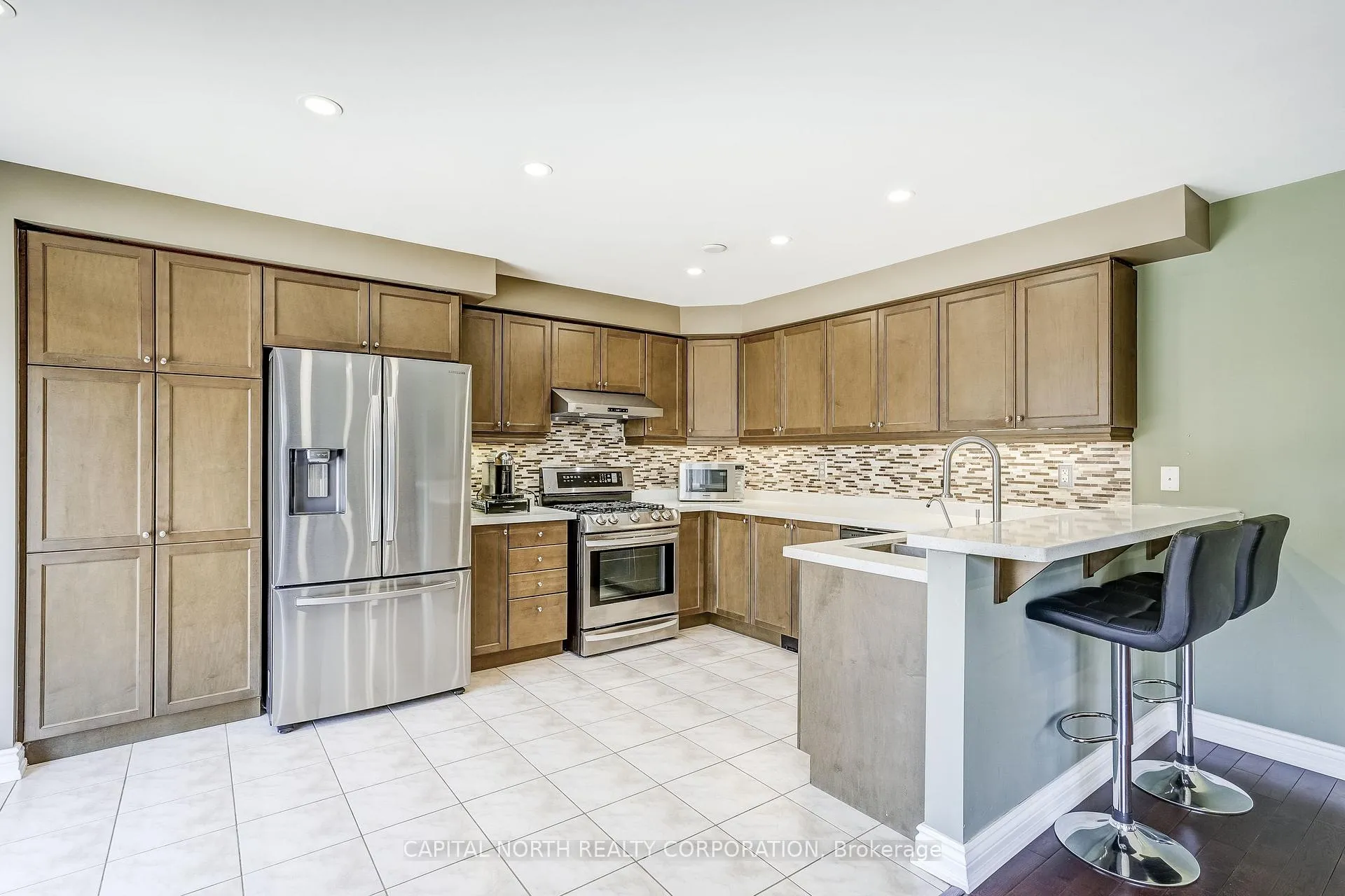 Photo 12 of 7 Dunning Drive, New Tecumseth, Alliston — HOMEH