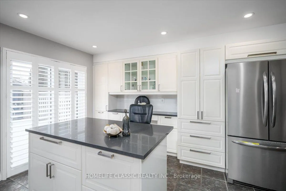 Photo 9 of 11 Smith Street, New Tecumseth, Alliston — HOMEH