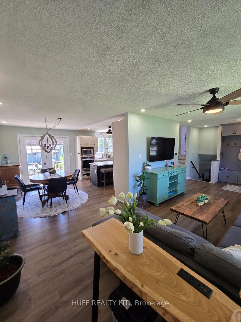 Photo 12 of 126 Third Avenue, Englehart — HOMEH
