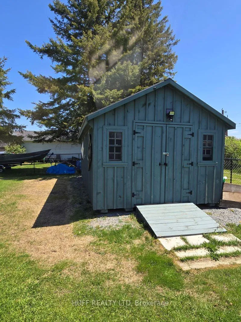 Photo 42 of 126 Third Avenue, Englehart — HOMEH