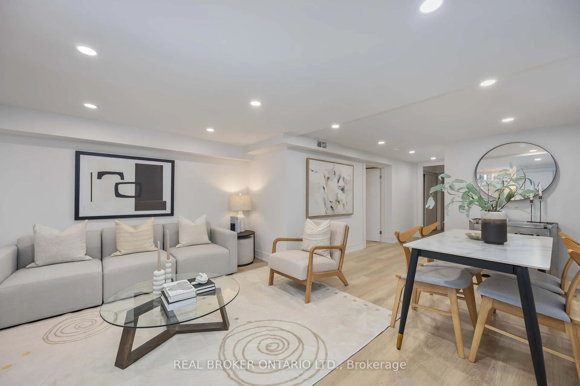 Photo 18 of 152 Pickering Street, Toronto, East End-Danforth — HOMEH