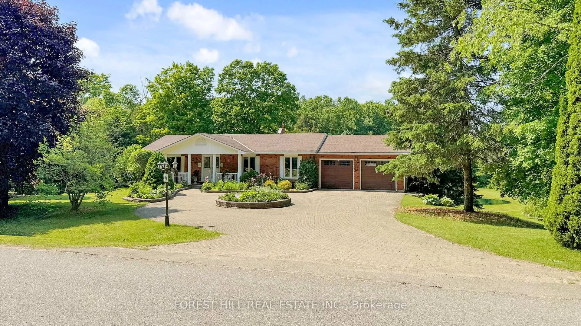 Photo 1 of 46 Maplewood Drive, Amaranth, Rural Amaranth — HOMEH