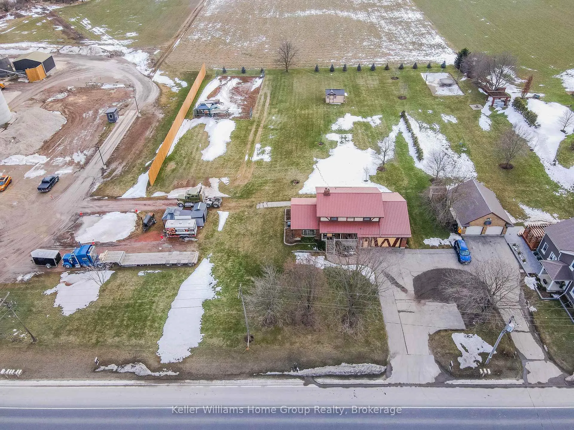 Photo 33 of 7218 Line 86, Mapleton, Rural Mapleton — HOMEH