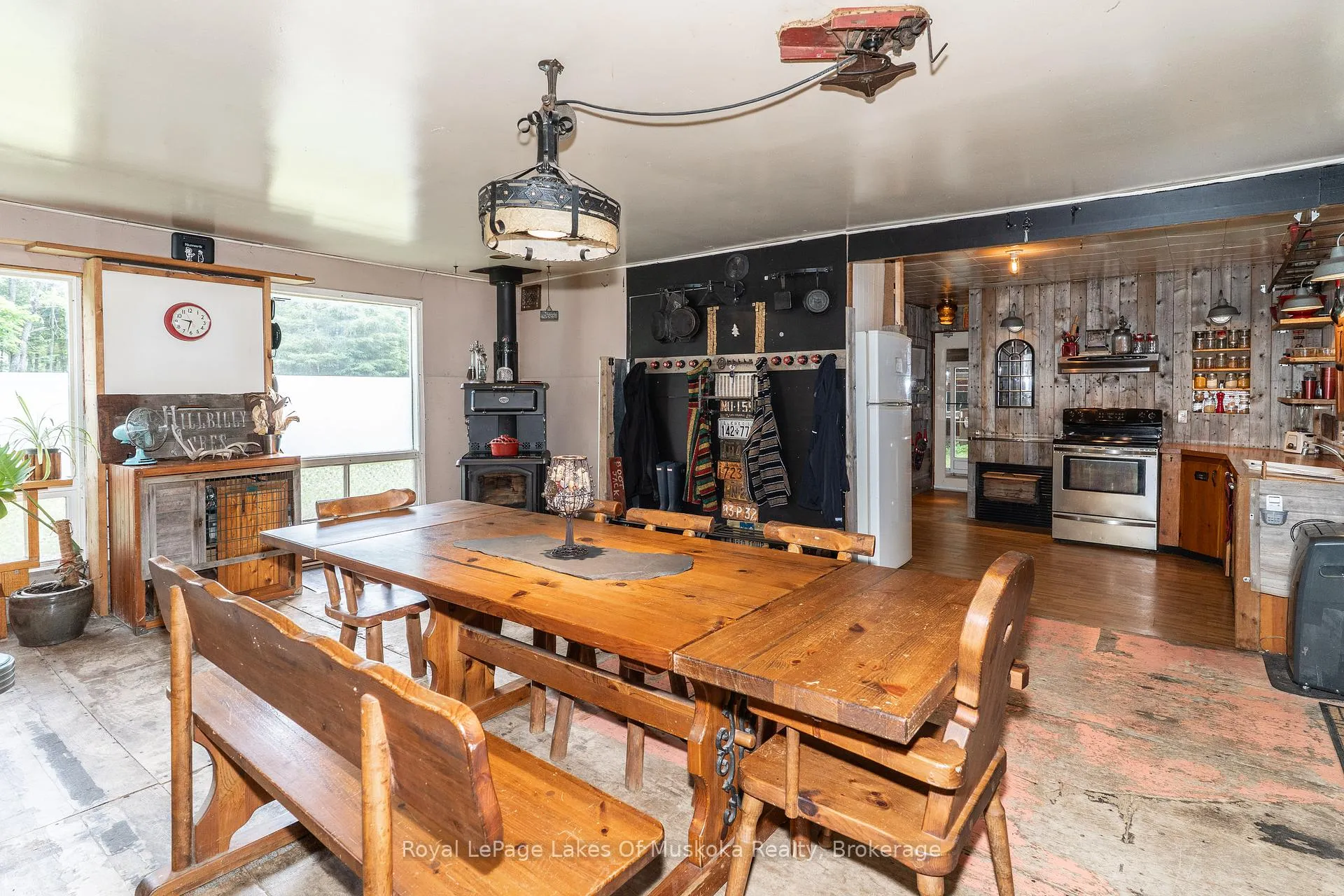 Photo 6 of 32 Old Rainy Lake Road, McMurrich/Monteith, Sprucedale — HOMEH