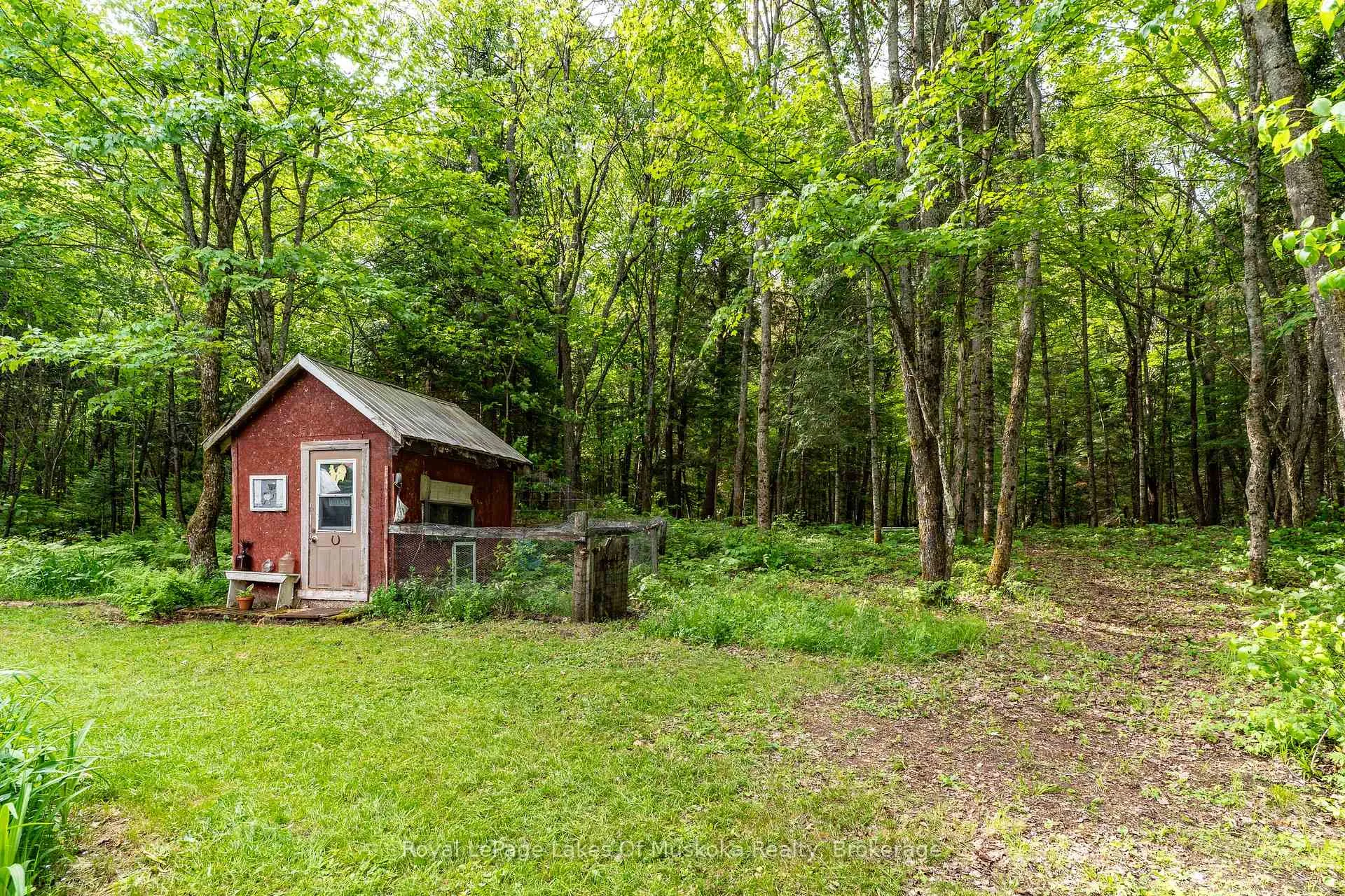 Photo 20 of 32 Old Rainy Lake Road, McMurrich/Monteith, Sprucedale — HOMEH