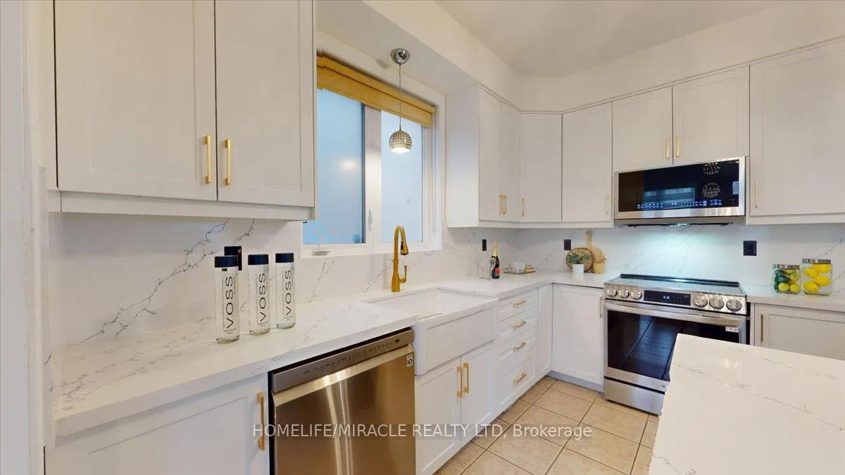 Photo 15 of 730 Bolingbroke Drive, Milton, Coates — HOMEH