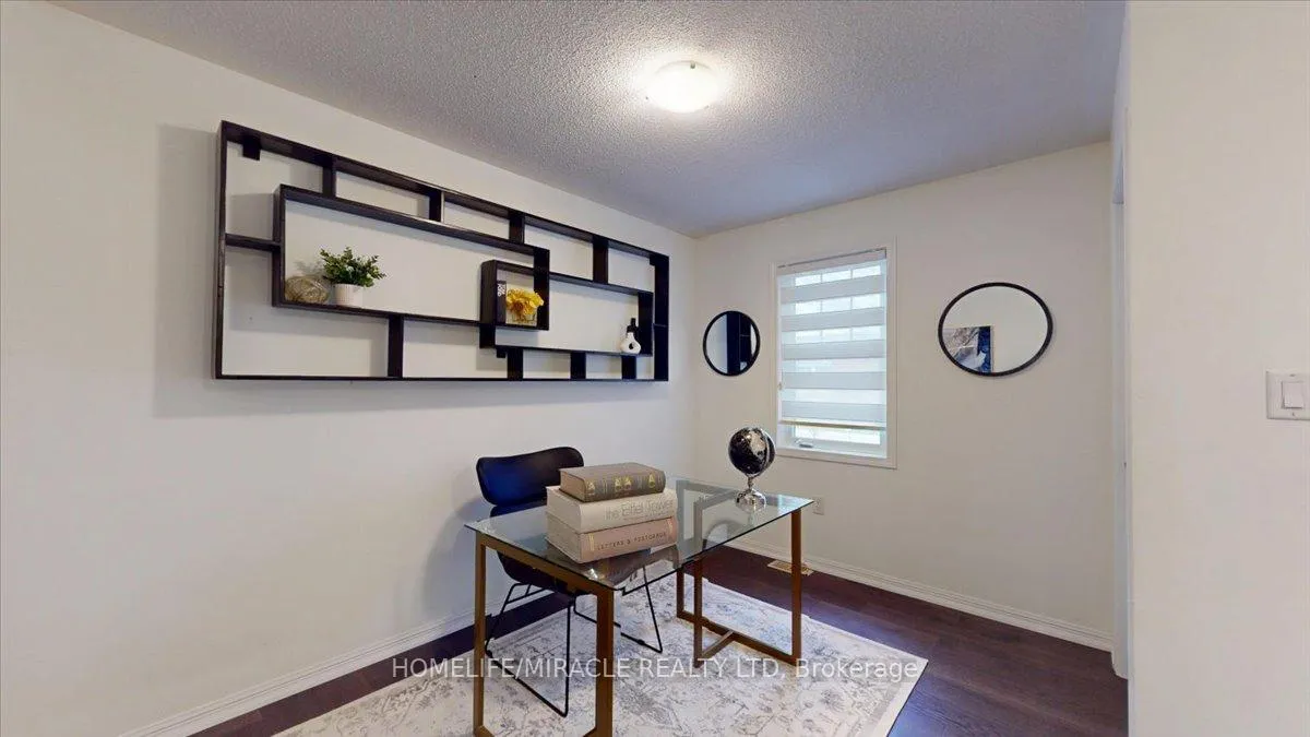 Photo 25 of 730 Bolingbroke Drive, Milton, Coates — HOMEH