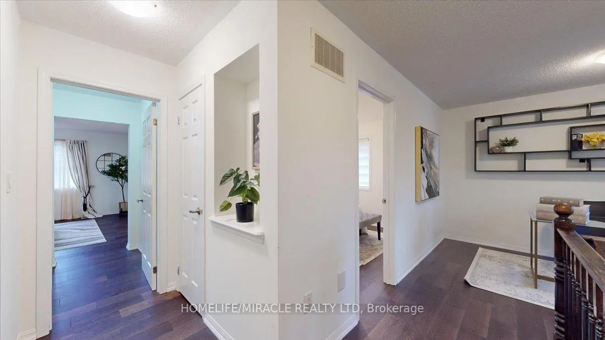 Photo 30 of 730 Bolingbroke Drive, Milton, Coates — HOMEH