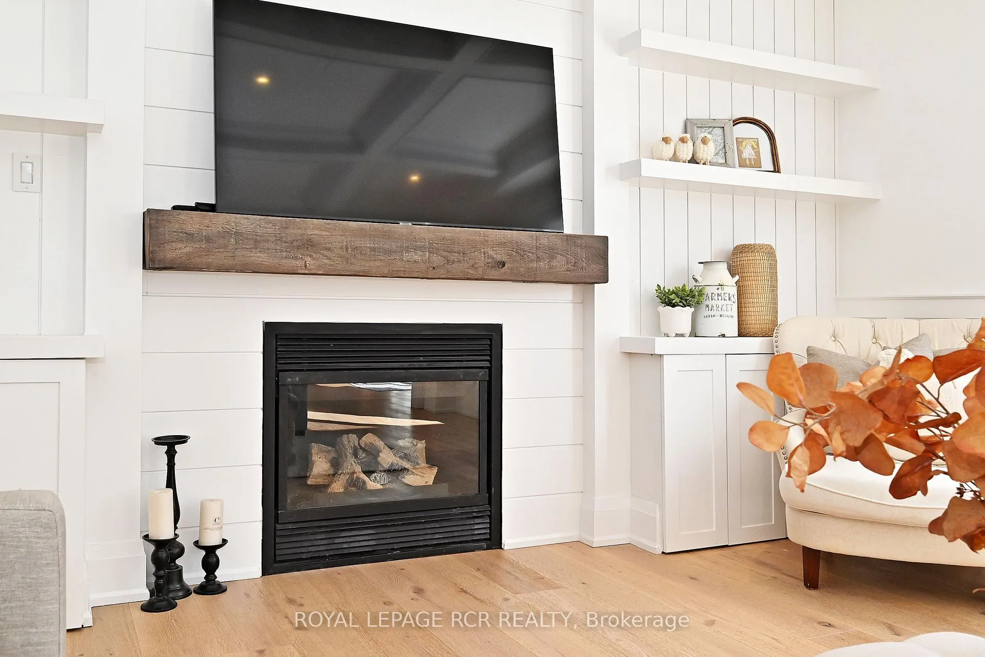 Photo 16 of 99 Deerhorn Crescent, Aurora, Aurora Highlands — HOMEH