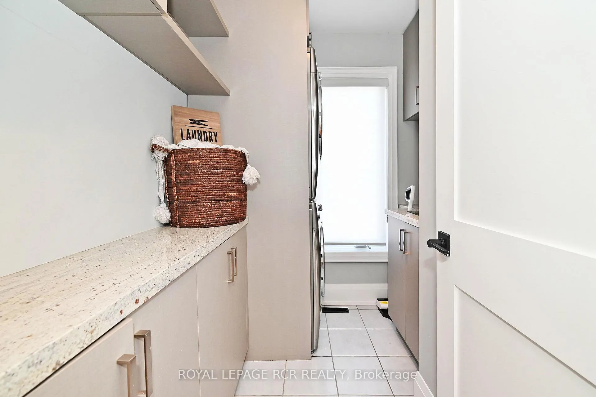 Photo 31 of 99 Deerhorn Crescent, Aurora, Aurora Highlands — HOMEH