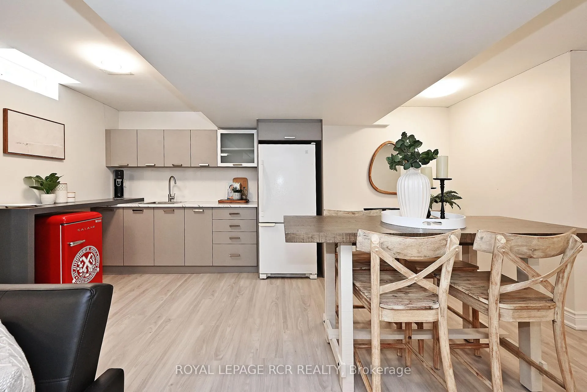 Photo 35 of 99 Deerhorn Crescent, Aurora, Aurora Highlands — HOMEH