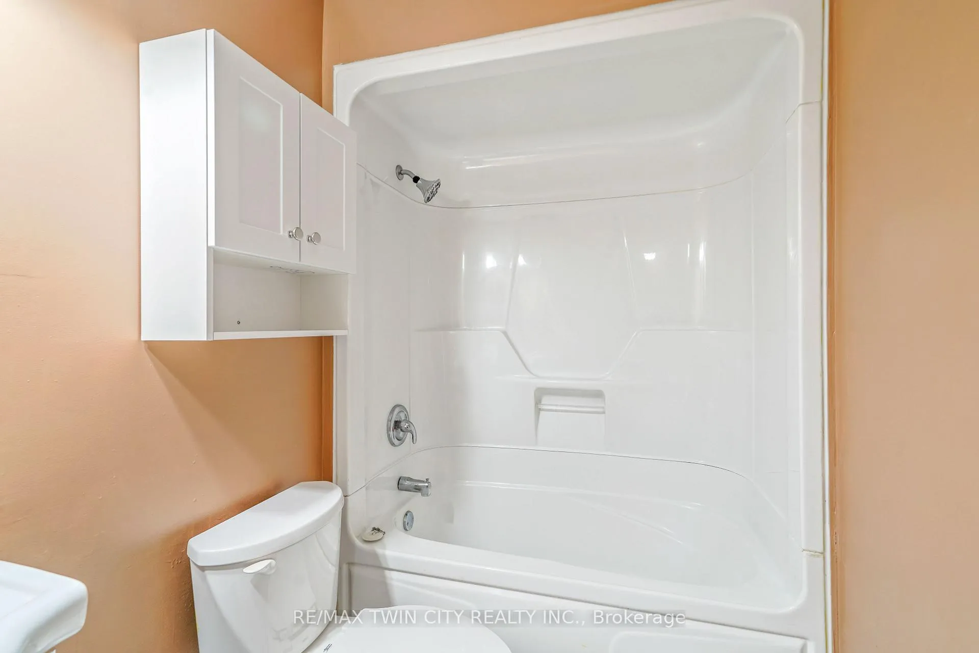 Photo 32 of 32 Parkside Drive, Brant, Paris — HOMEH