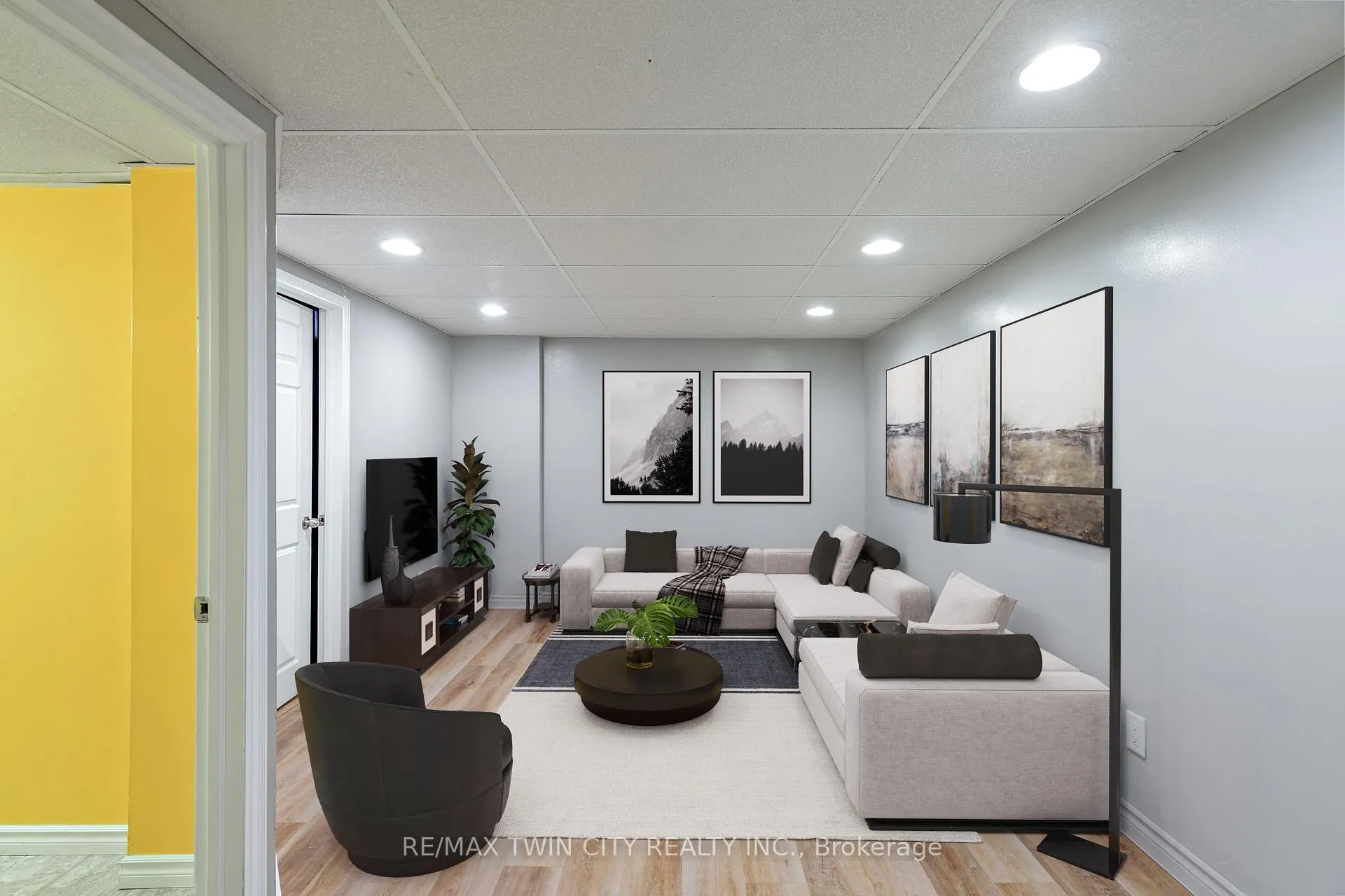 Photo 34 of 32 Parkside Drive, Brant, Paris — HOMEH